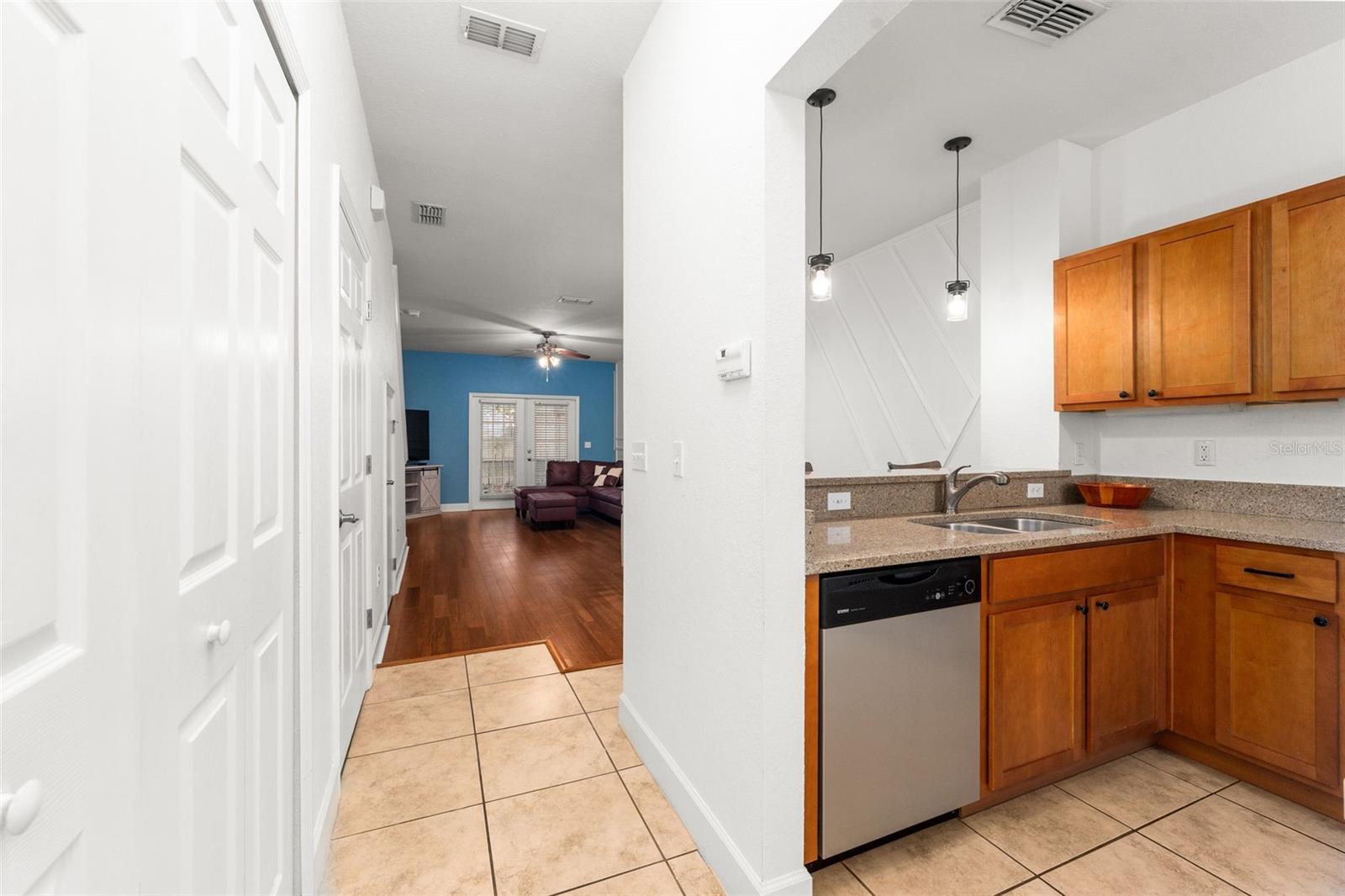 2508 35th Unit Q98, Gainesville, FL 32608