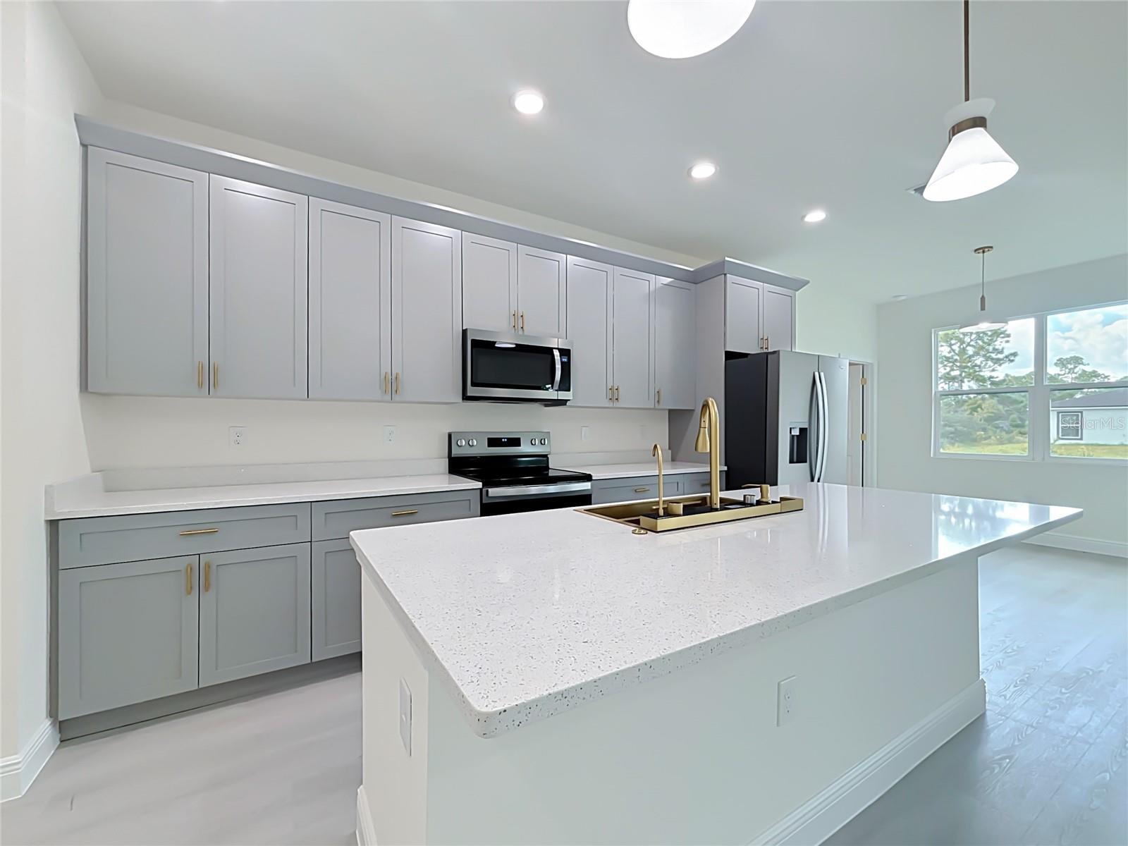 324 Condor, Sebring, FL 33870
