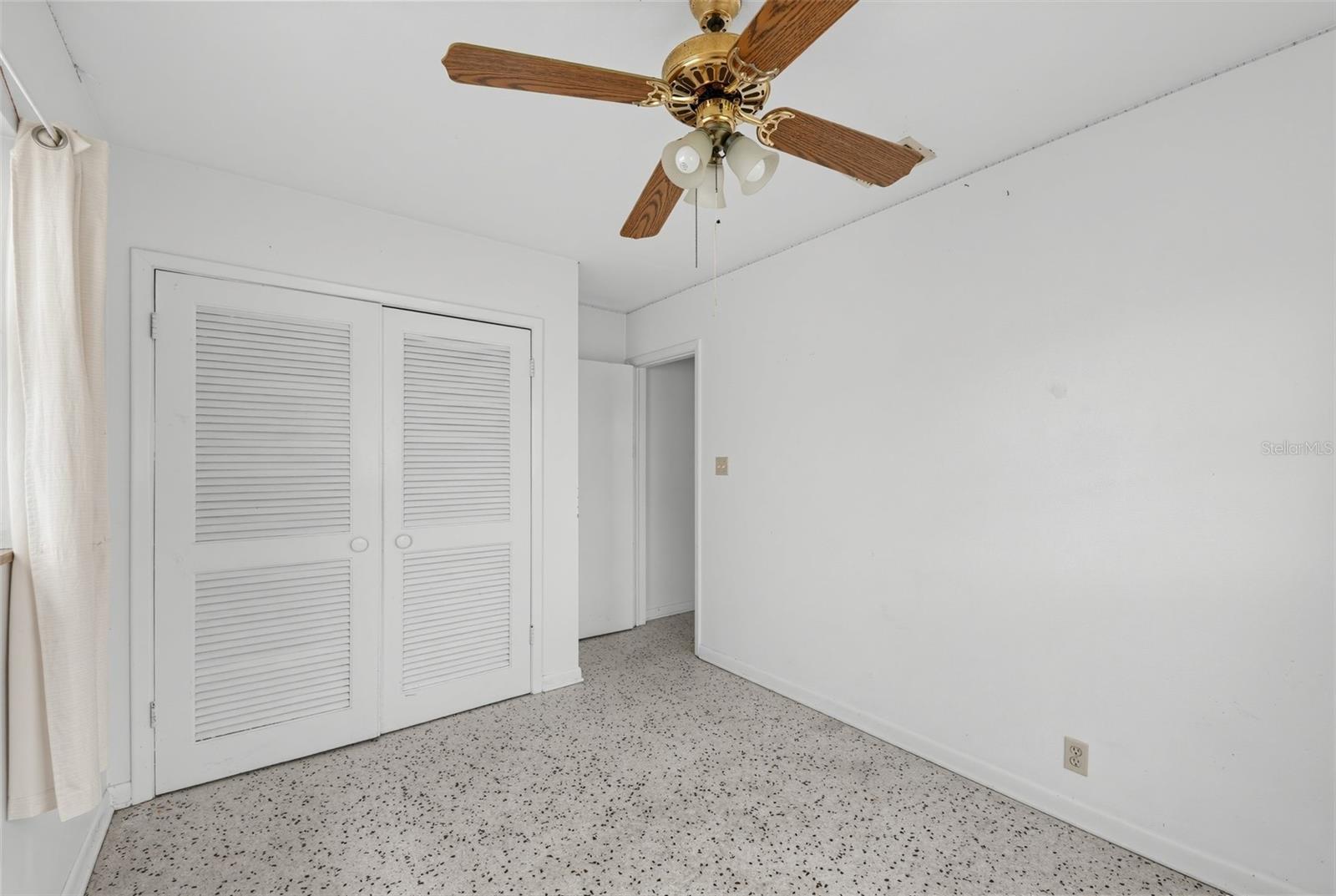 3913 Cass, Tampa, FL 33609