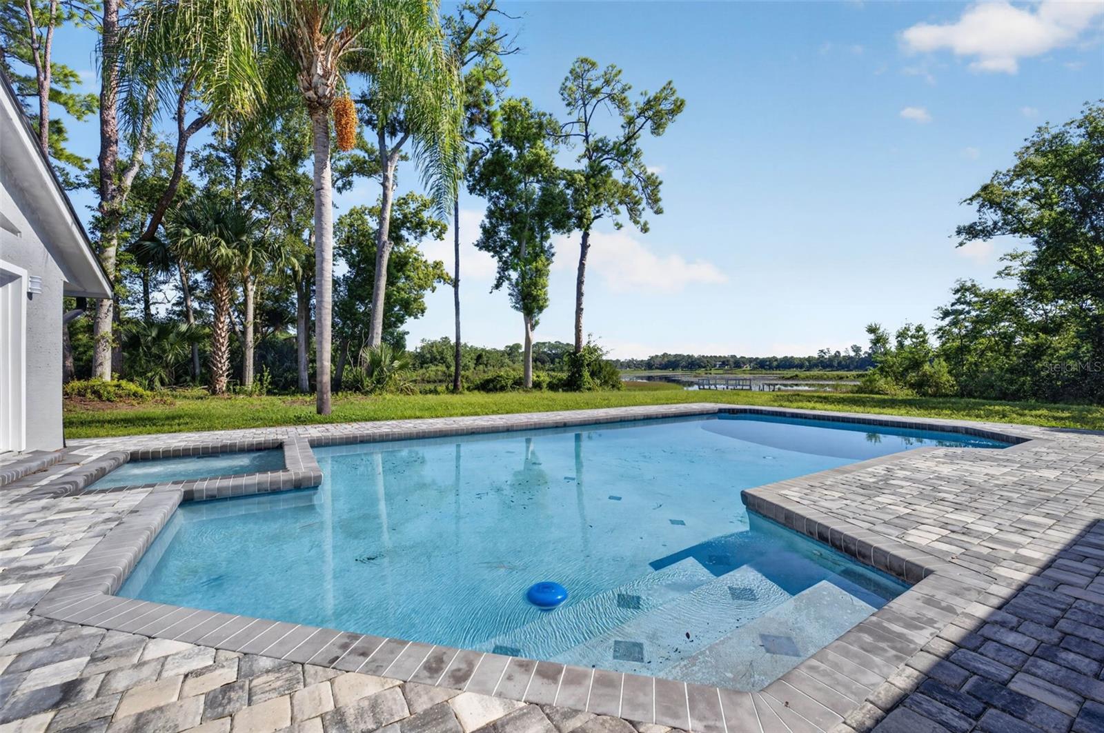 401 1st, Lake Mary, FL 32746