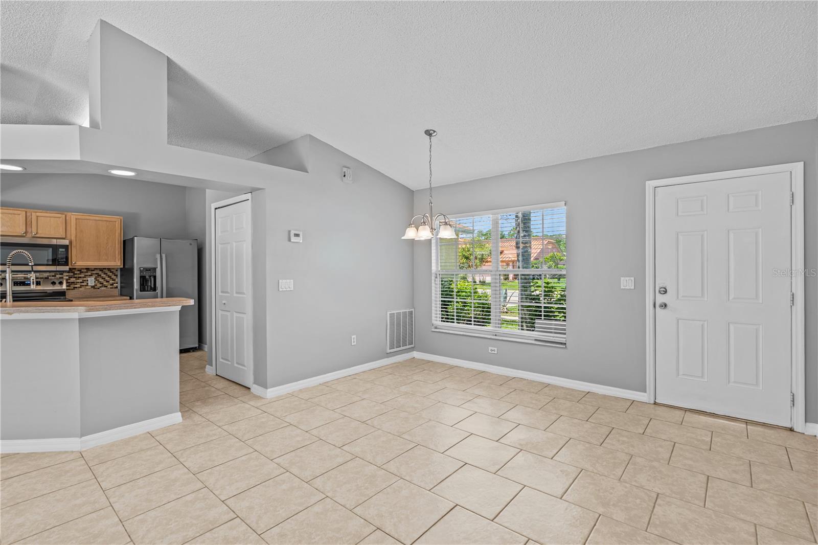94 Bird of Paradise, Palm Coast, FL 32137