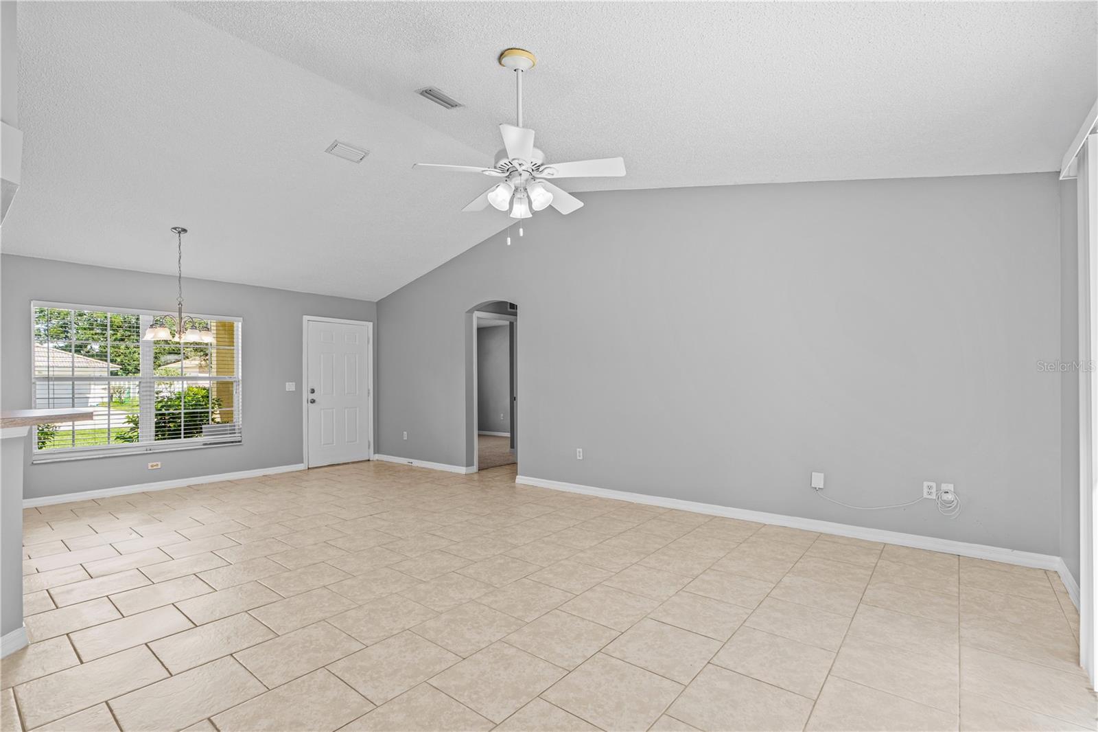 94 Bird of Paradise, Palm Coast, FL 32137