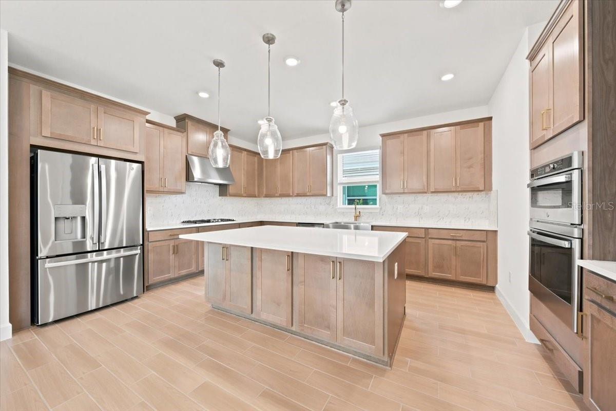 13902 Fletcher, Palmetto, FL 34221