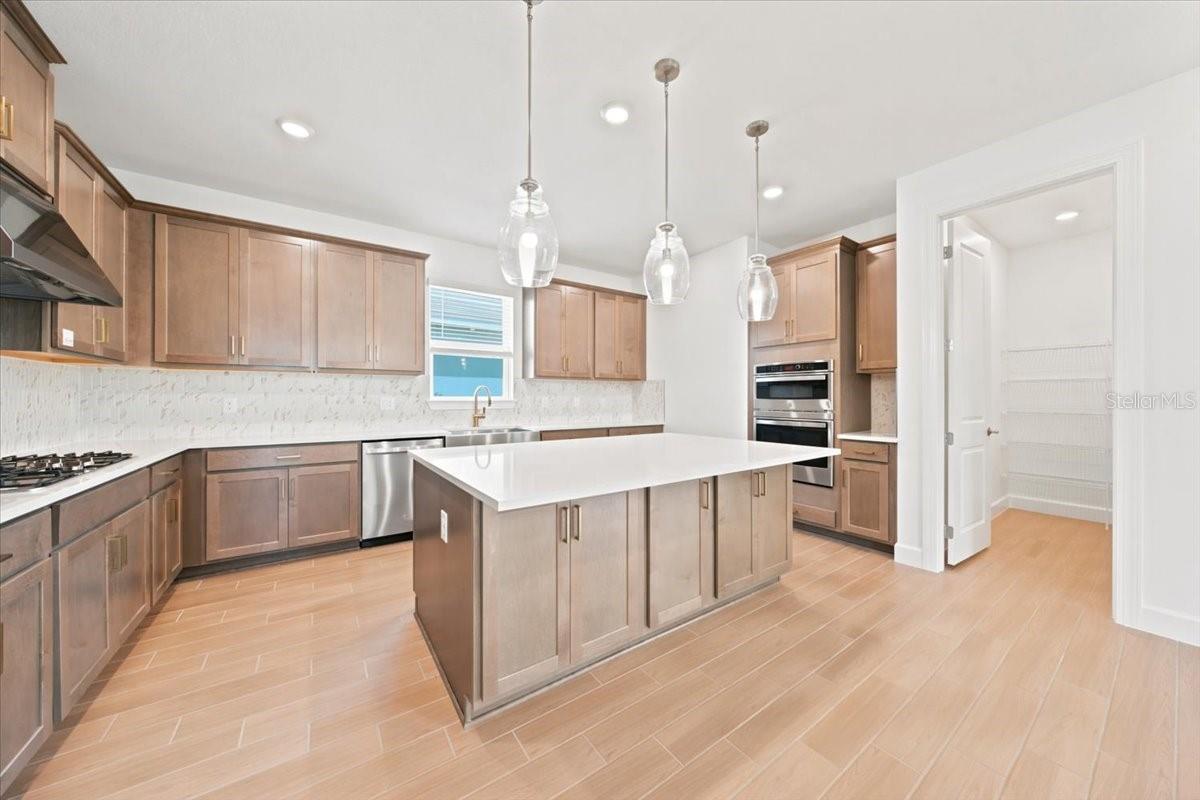 13902 Fletcher, Palmetto, FL 34221