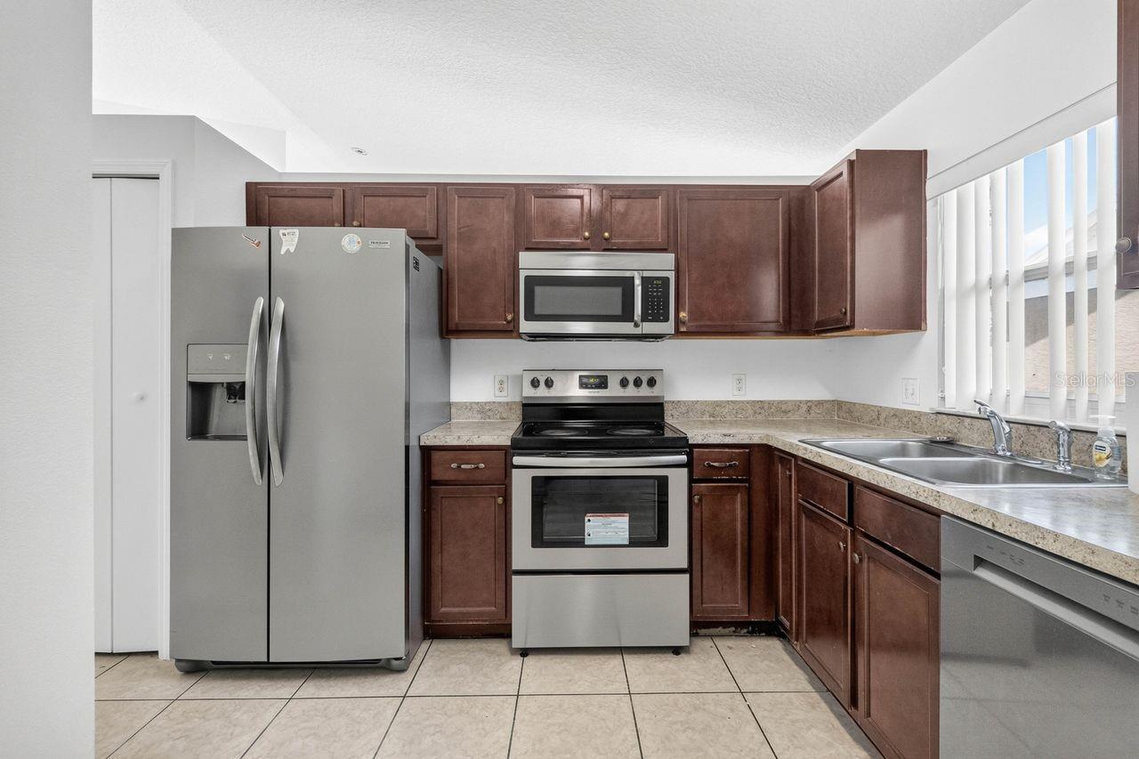 2382 Harbor Town, Kissimmee, FL 34744