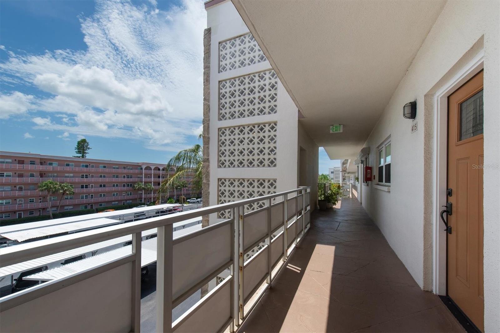 5603 80th Unit 415, St Petersburg, FL 33709