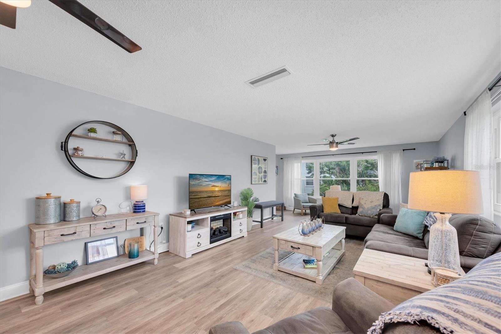 5603 80th Unit 415, St Petersburg, FL 33709