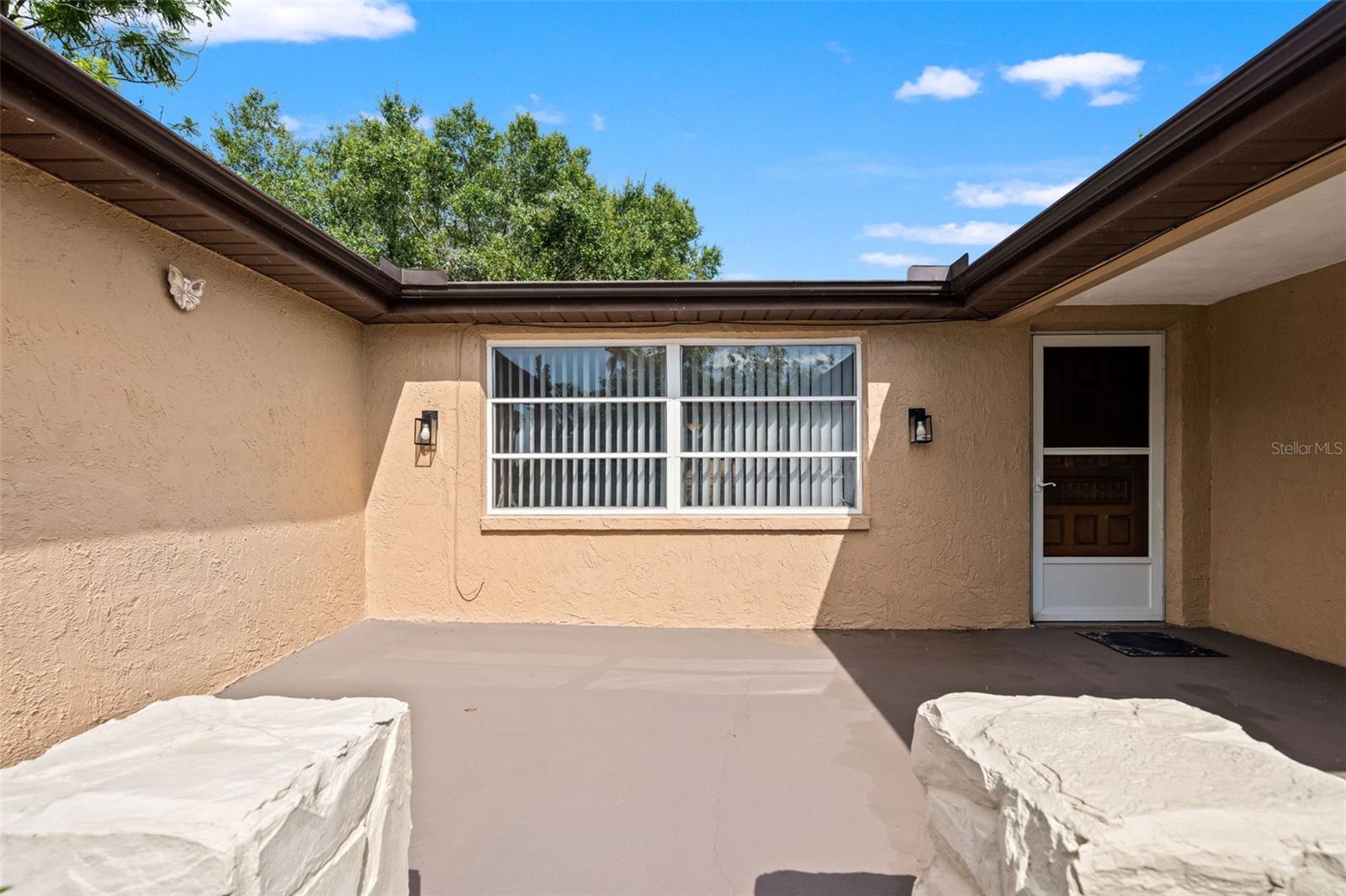 9926 Lakeside, Port Richey, FL 34668