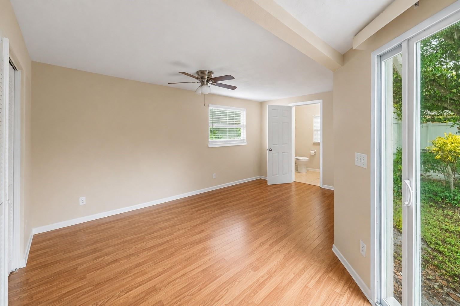 8490 92nd Ter, Seminole, FL 33777