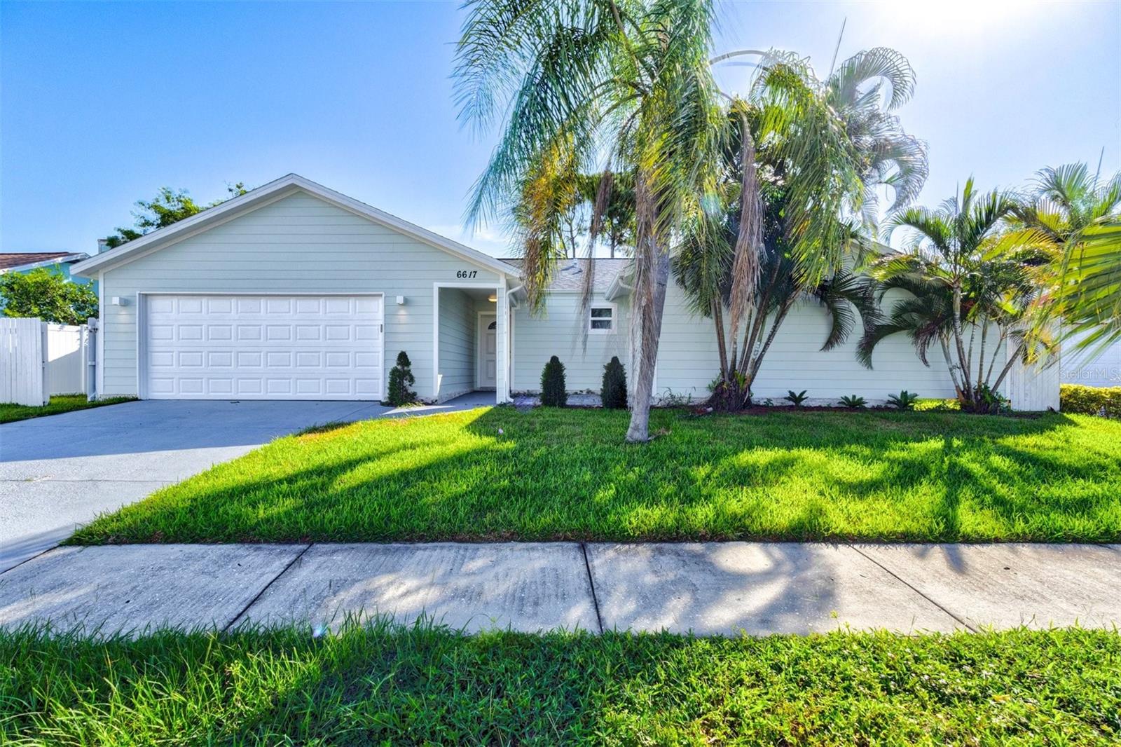 6617 Mauna Loa, Sarasota, FL 34241