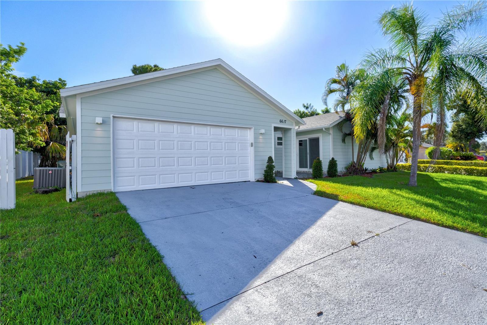 6617 Mauna Loa, Sarasota, FL 34241