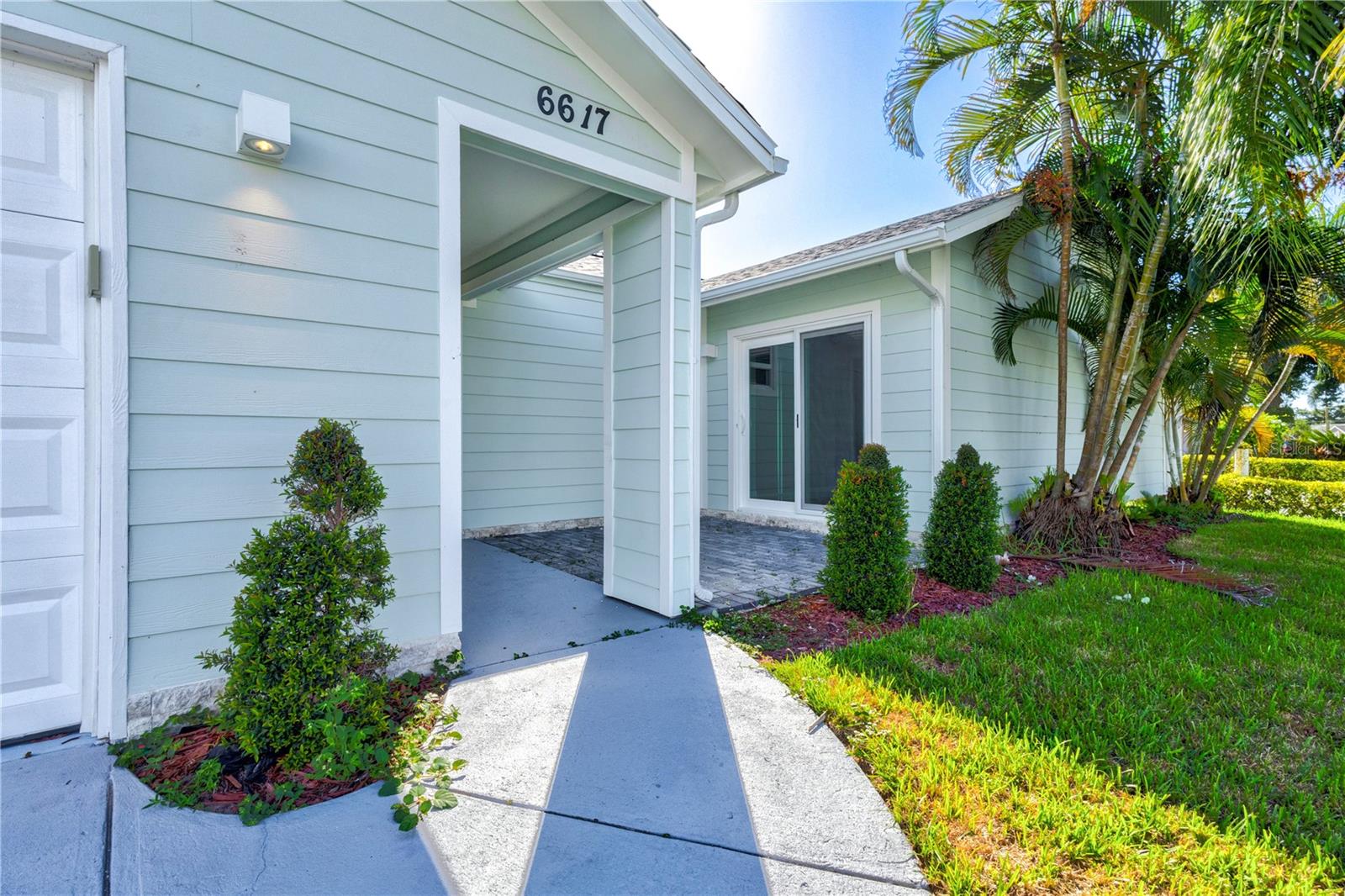 6617 Mauna Loa, Sarasota, FL 34241