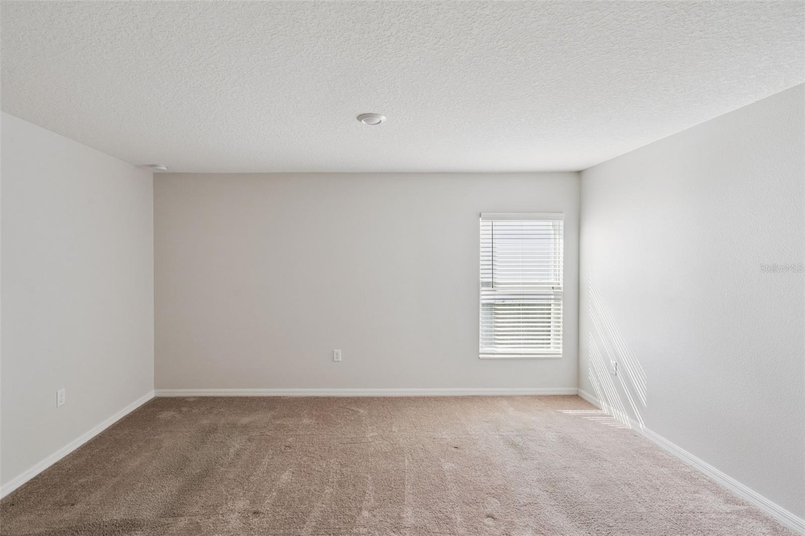 1602 Orne, Mascotte, FL 34753
