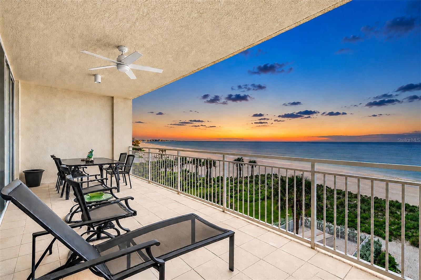 15208 Gulf Unit 404, Madeira Beach, FL 33708
