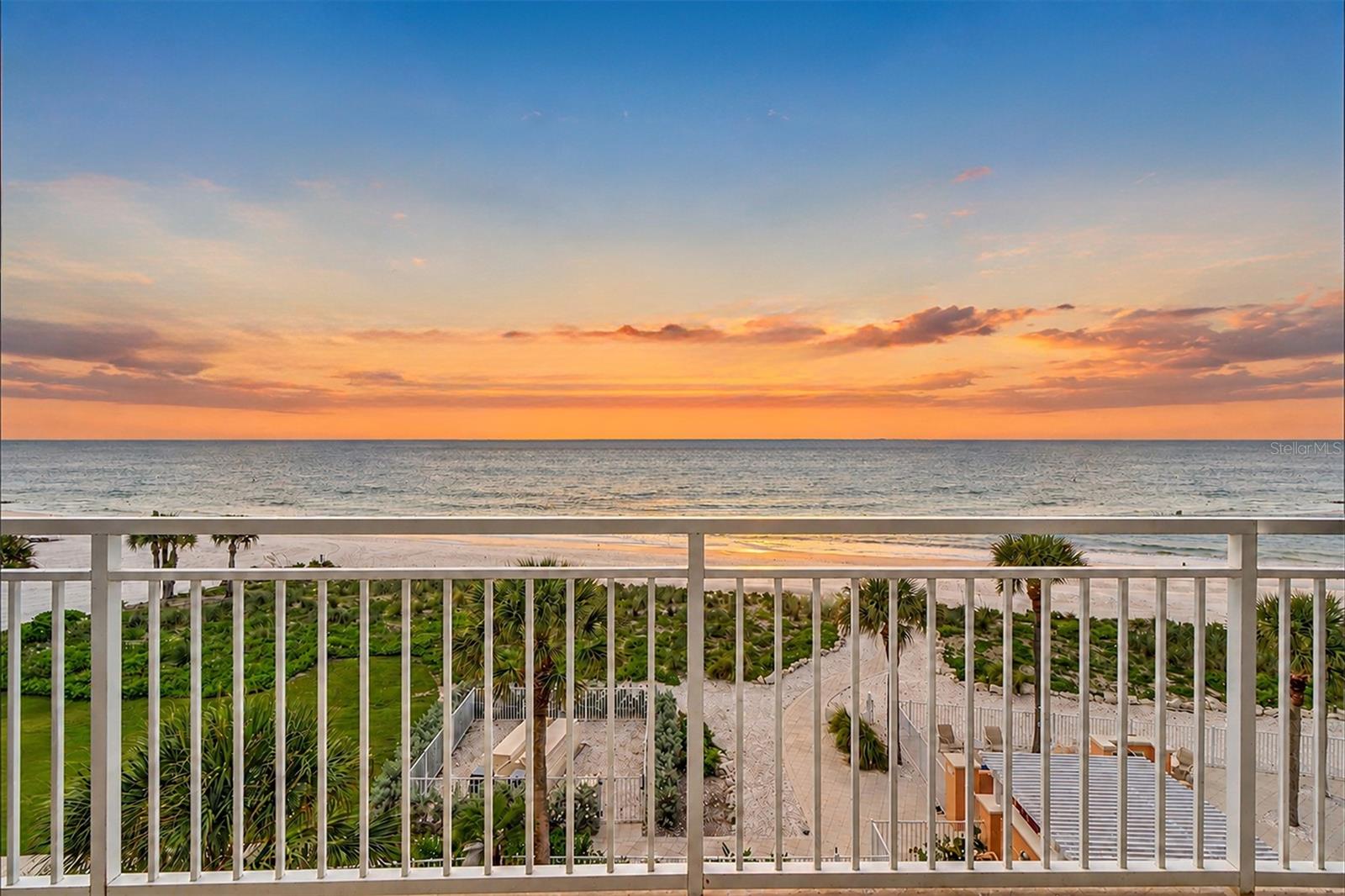 15208 Gulf Unit 404, Madeira Beach, FL 33708