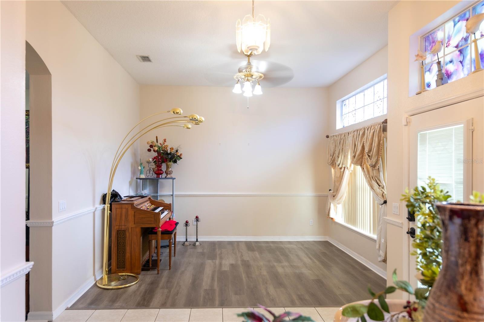 1306 Island Cove, Deland, FL 32724