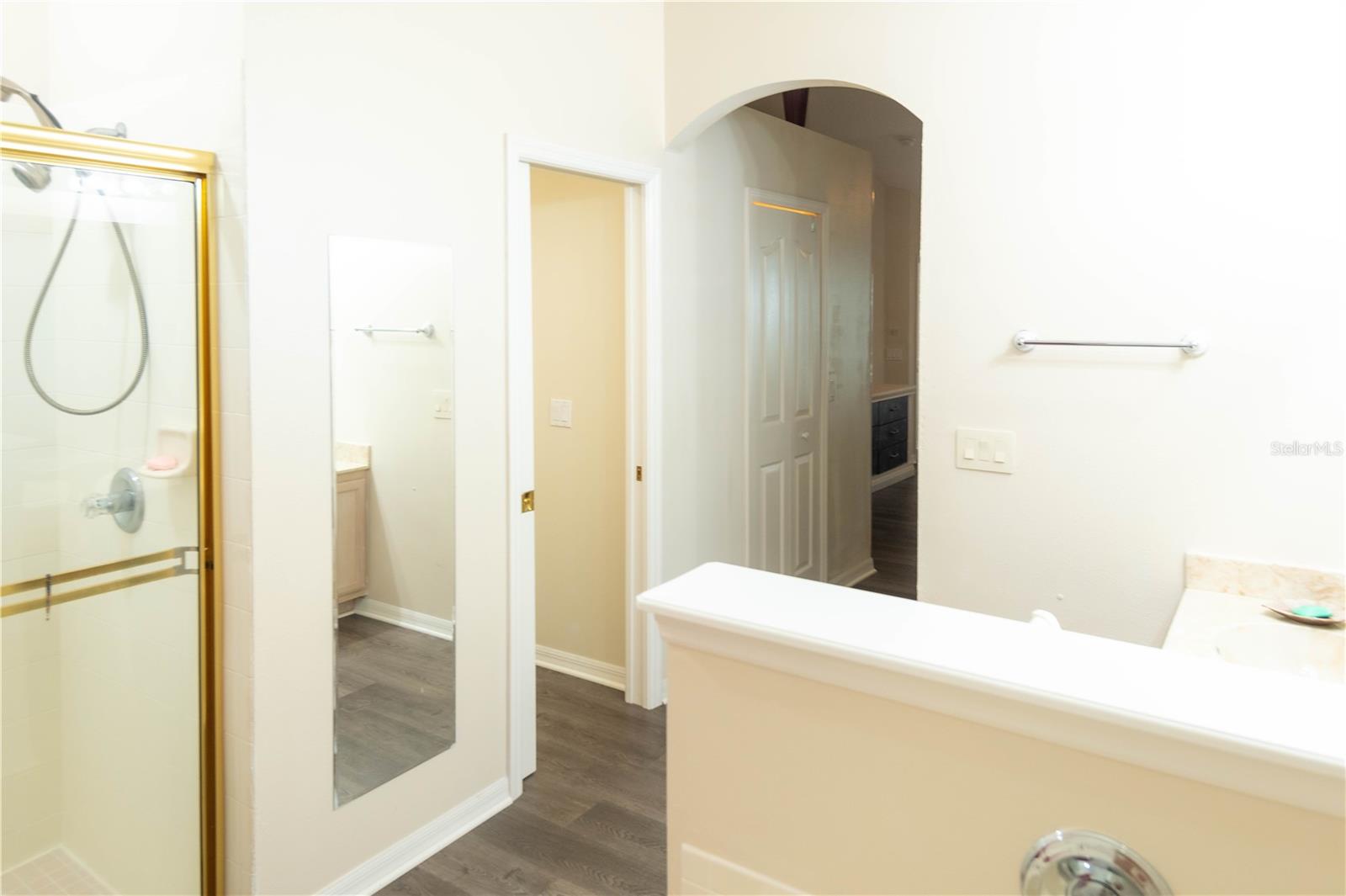 1306 Island Cove, Deland, FL 32724