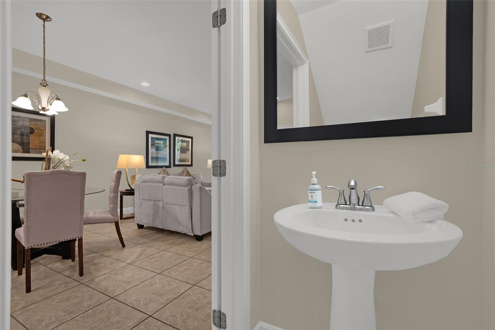 8095 Brooksville, Davenport, FL 33896