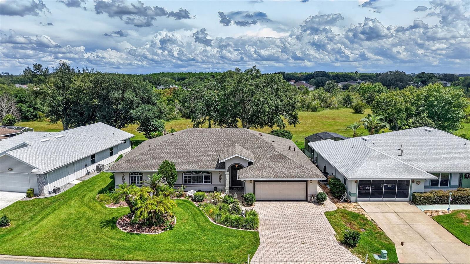 21526 King Henry, Leesburg, FL 34748