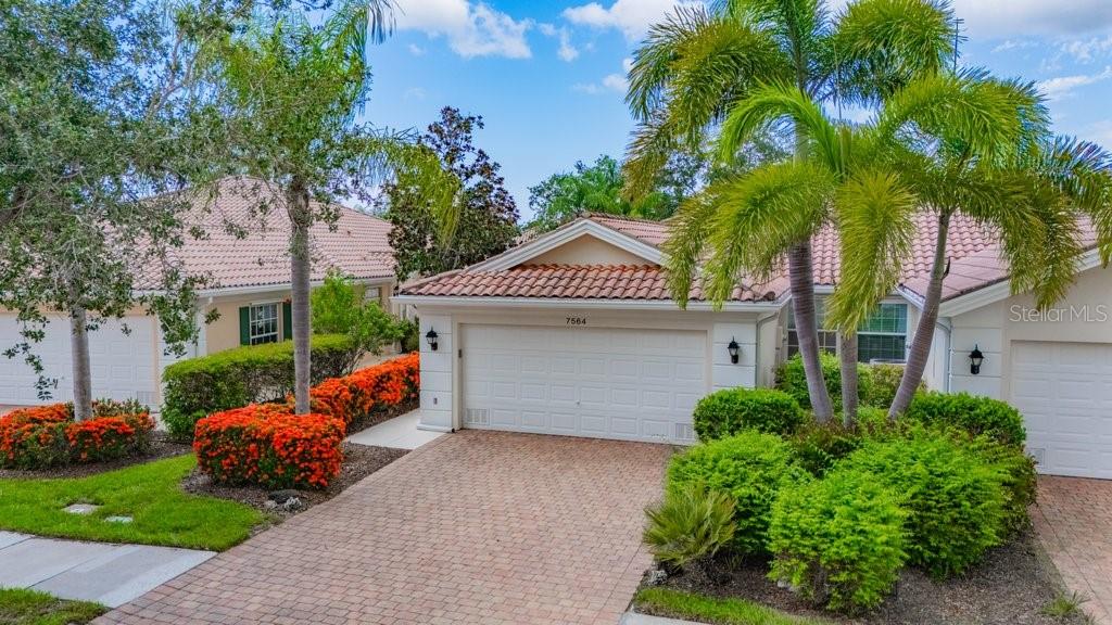 7564 Pesaro, Sarasota, FL 34238