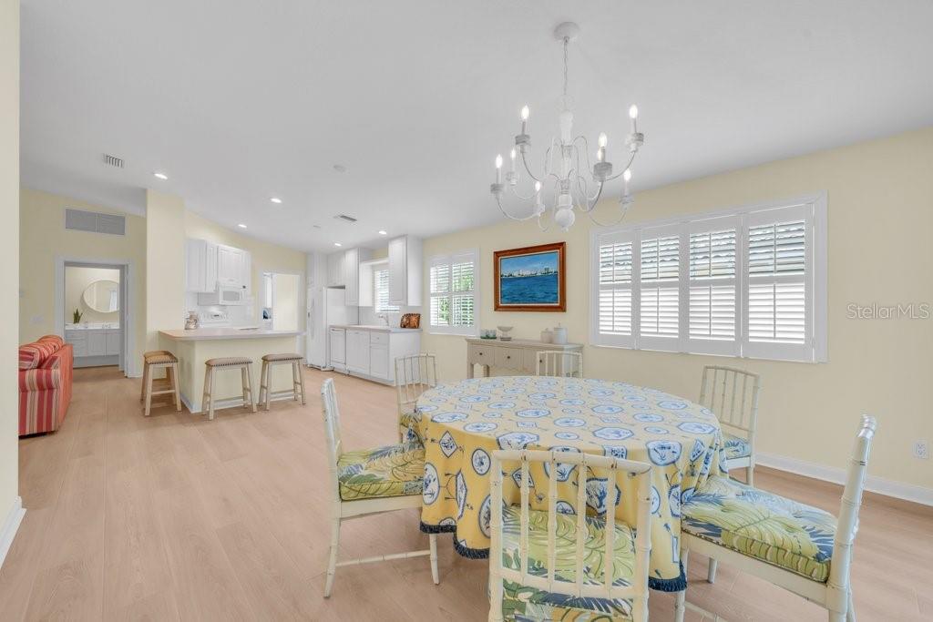 7564 Pesaro, Sarasota, FL 34238