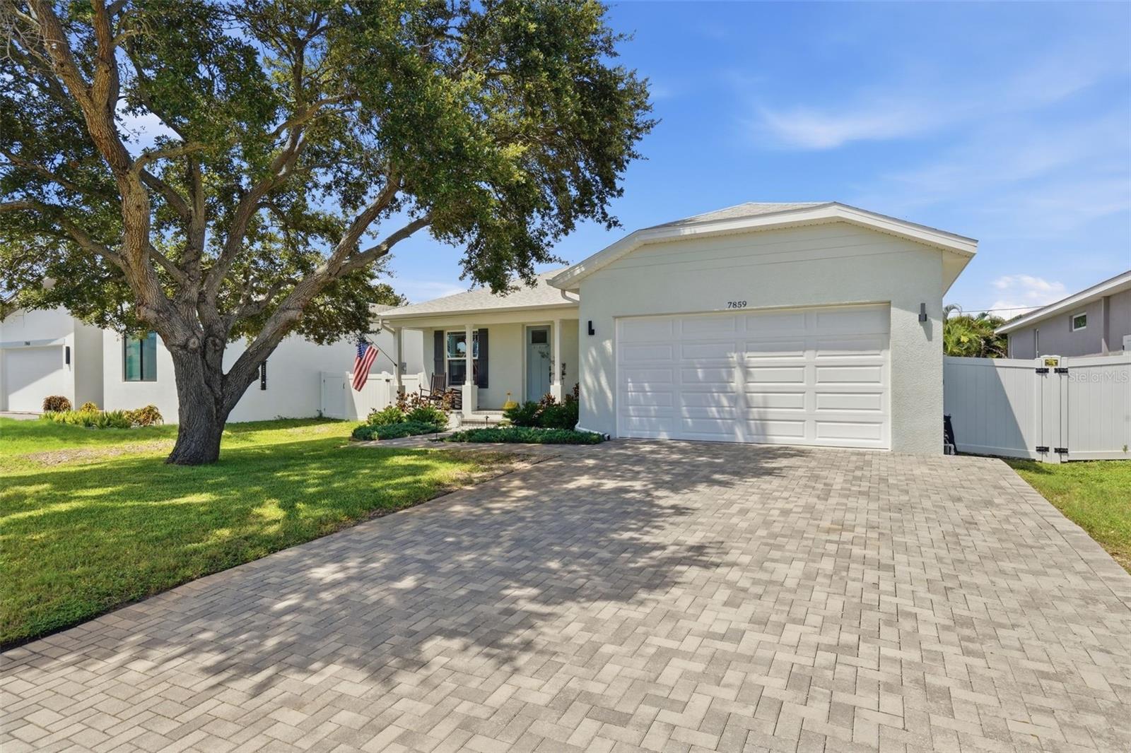 7859 40th, St Petersburg, FL 33709
