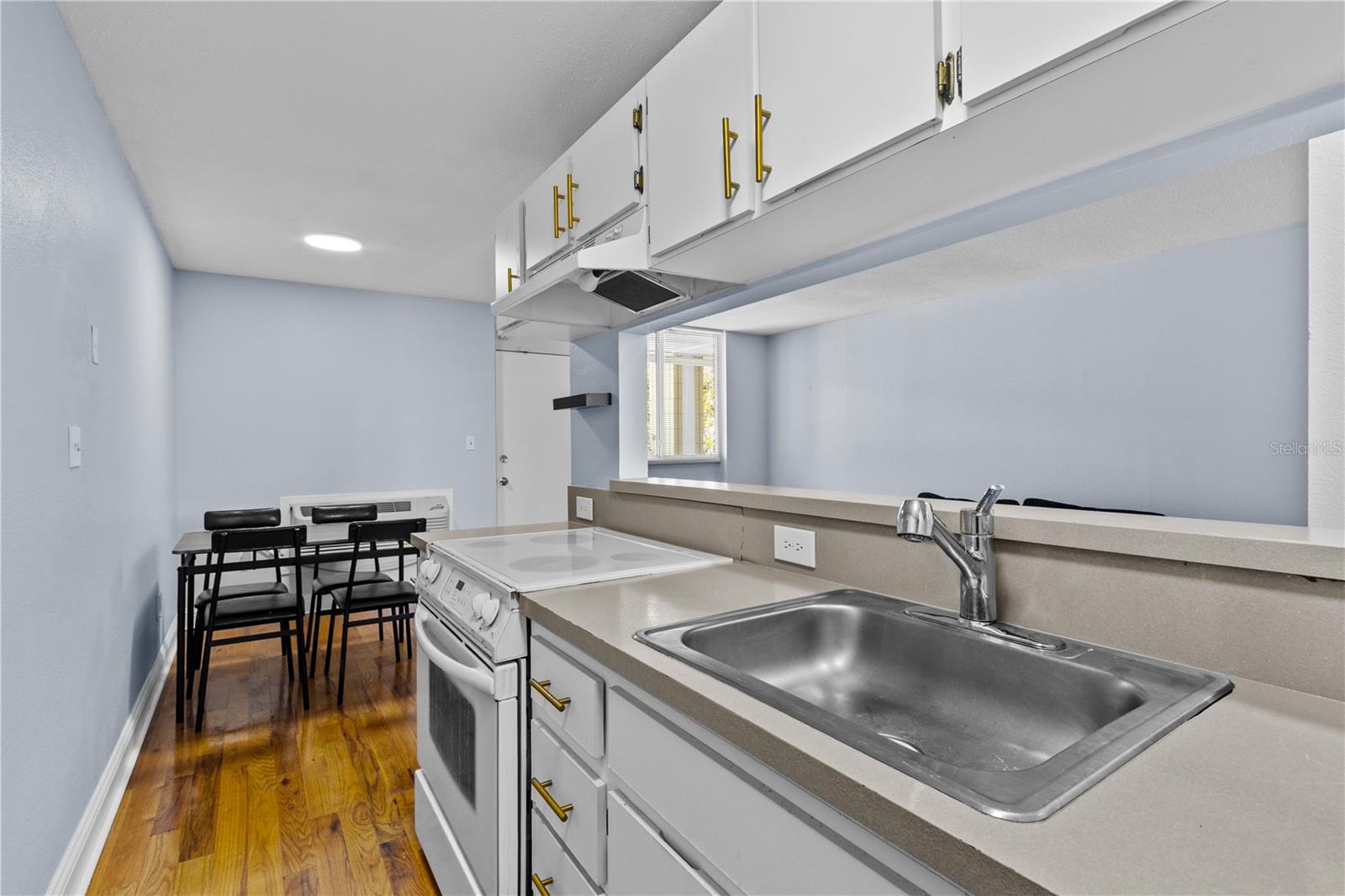 1301 Howard Unit B18, Tampa, FL 33606
