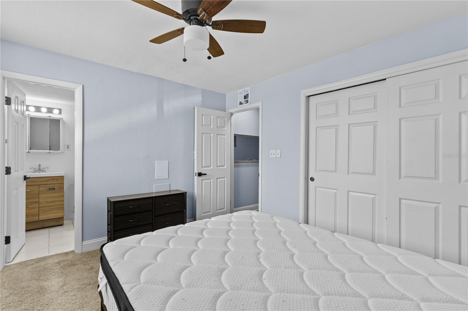 1301 Howard Unit B18, Tampa, FL 33606