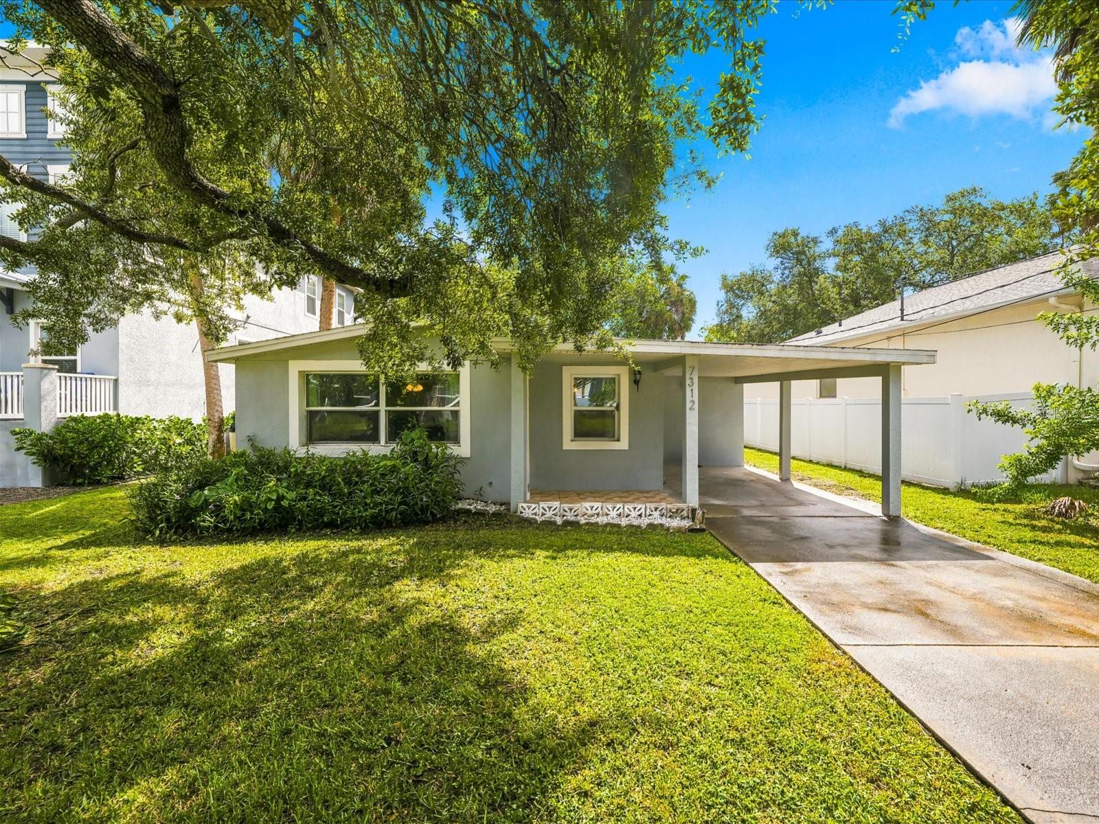 7312 Elliott, Tampa, FL 33616