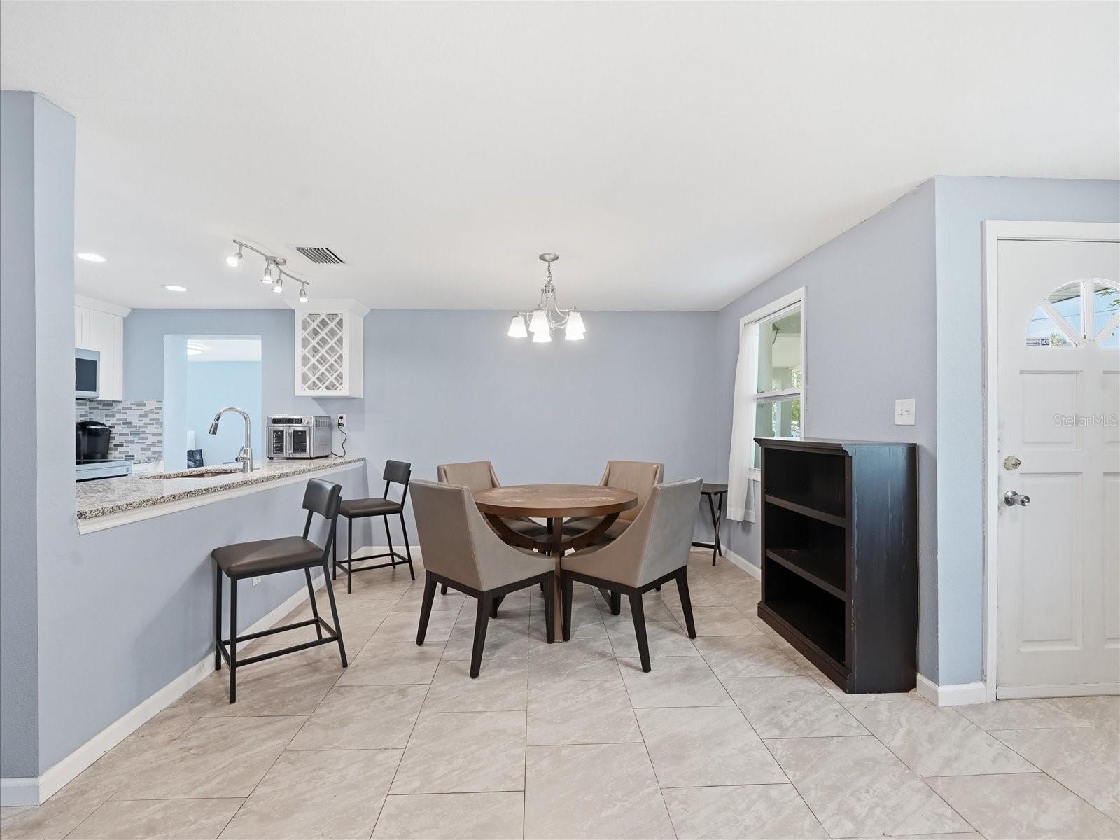 7312 Elliott, Tampa, FL 33616