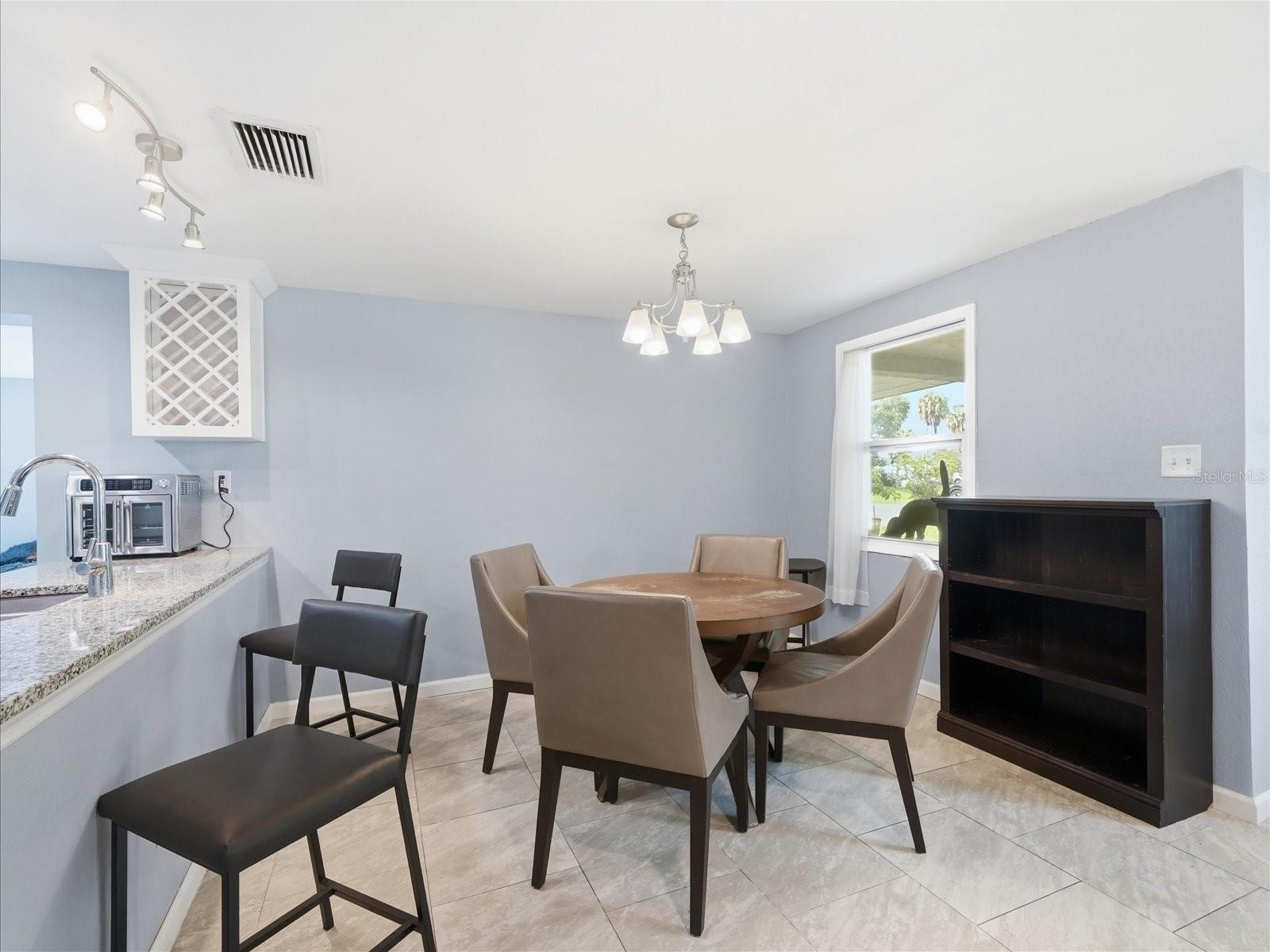 7312 Elliott, Tampa, FL 33616