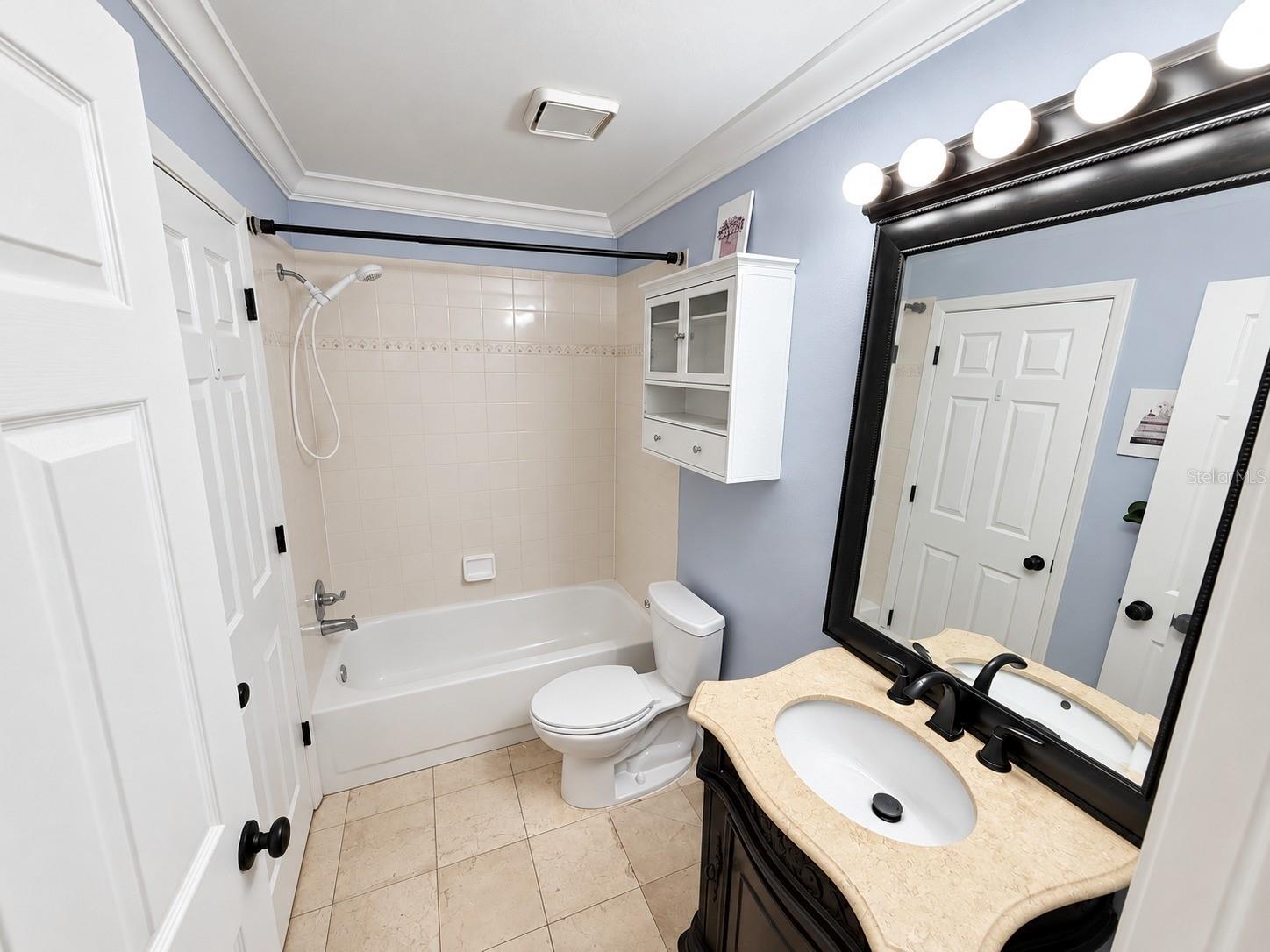 5706 Monte Rosso, Sarasota, FL 34243