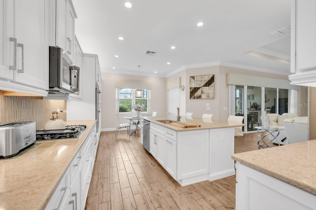 4906 Pamplona, Wimauma, FL 33598