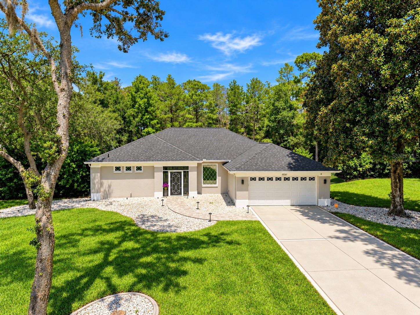 10261 Woodland Waters, Weeki Wachee, FL 34613