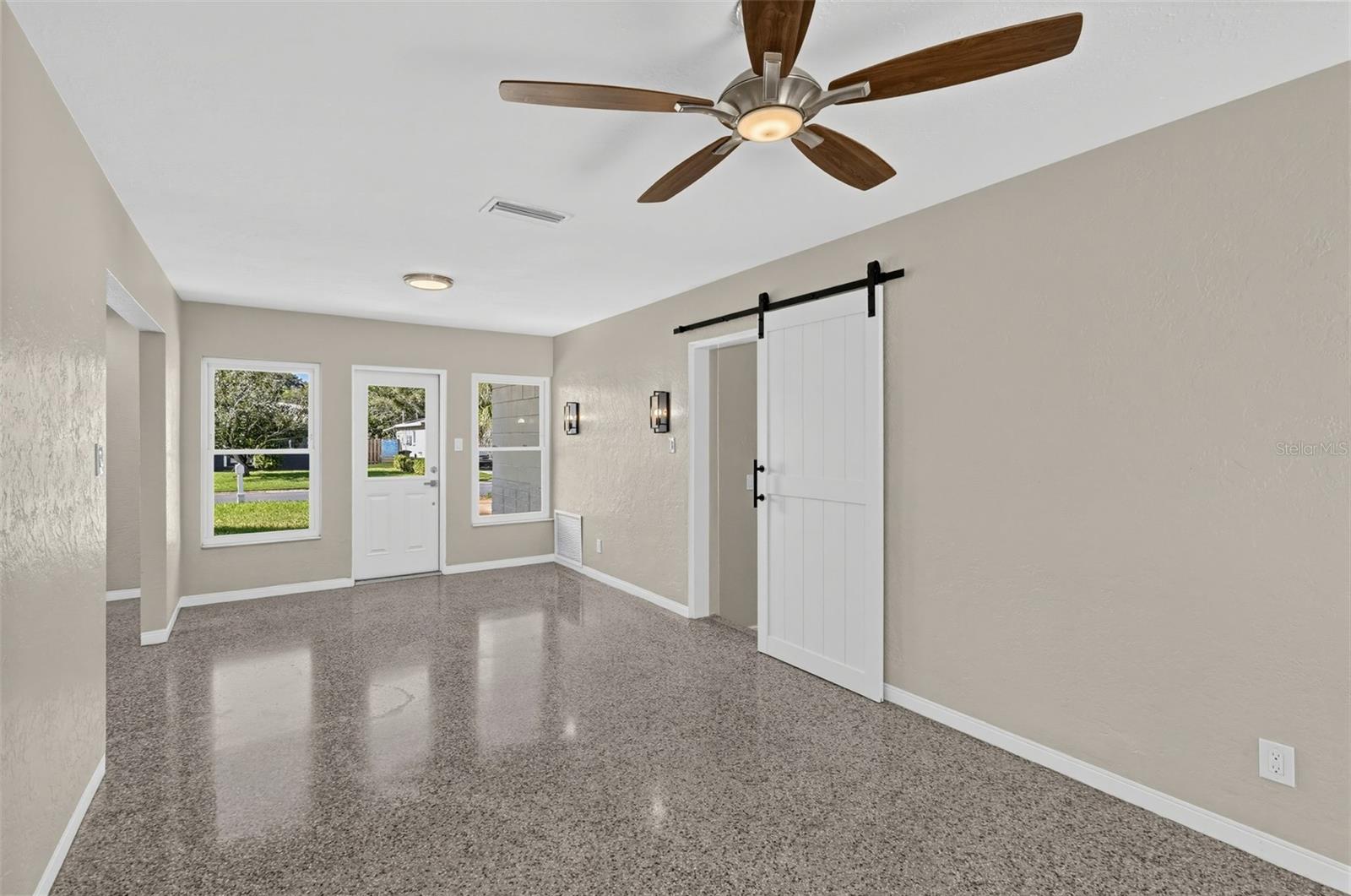 5825 21st, Gulfport, FL 33707
