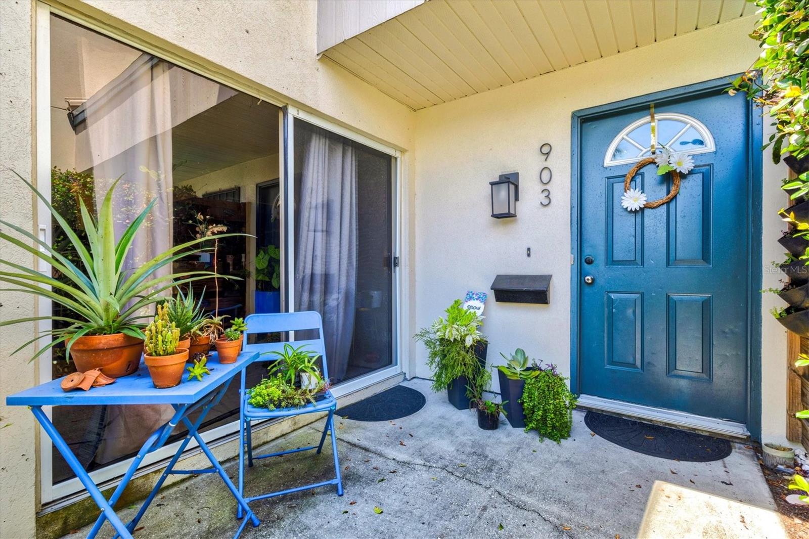 903 Byron, Sarasota, FL 34243