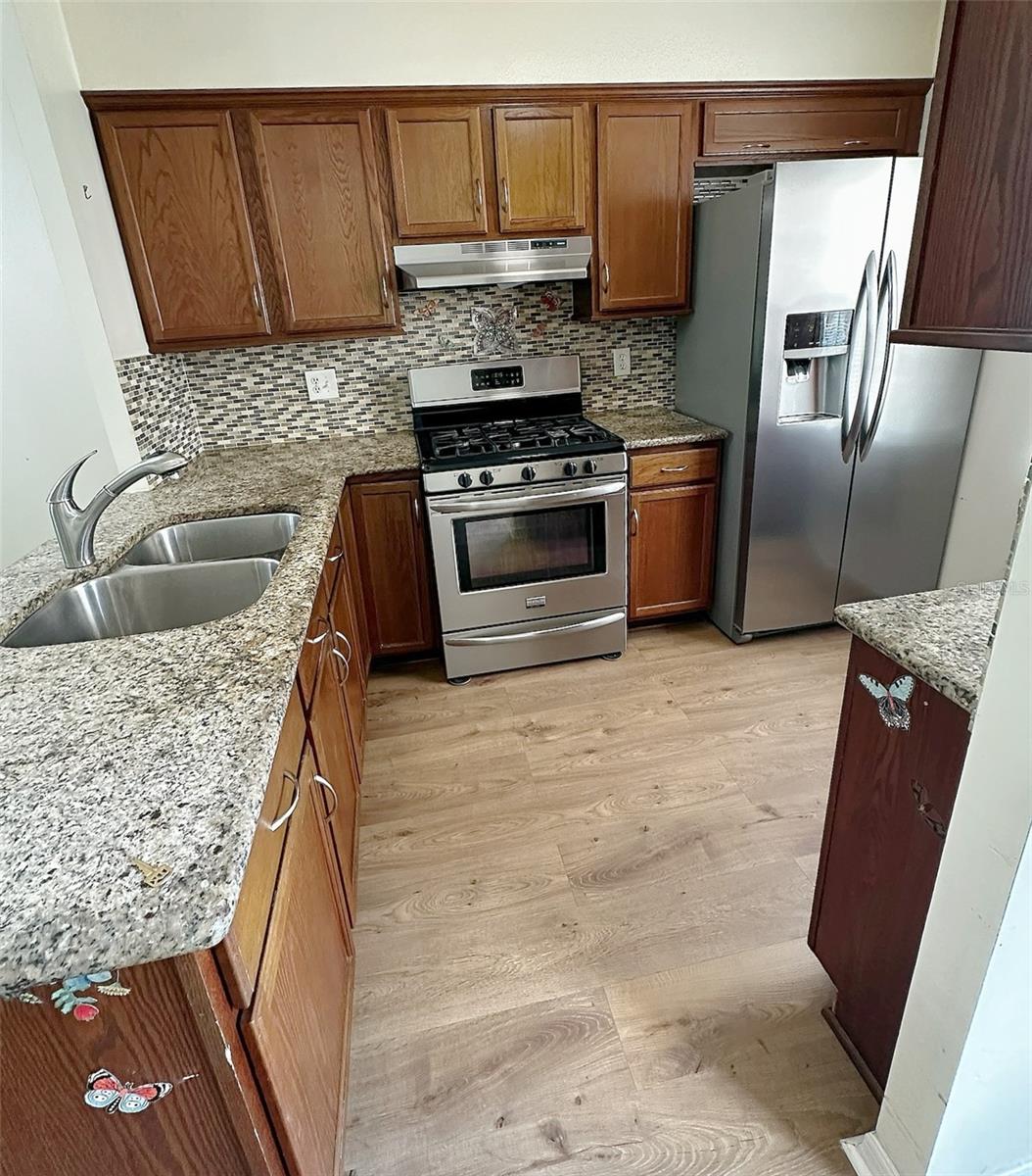 1279 Mission Hills, Clearwater, FL 33759