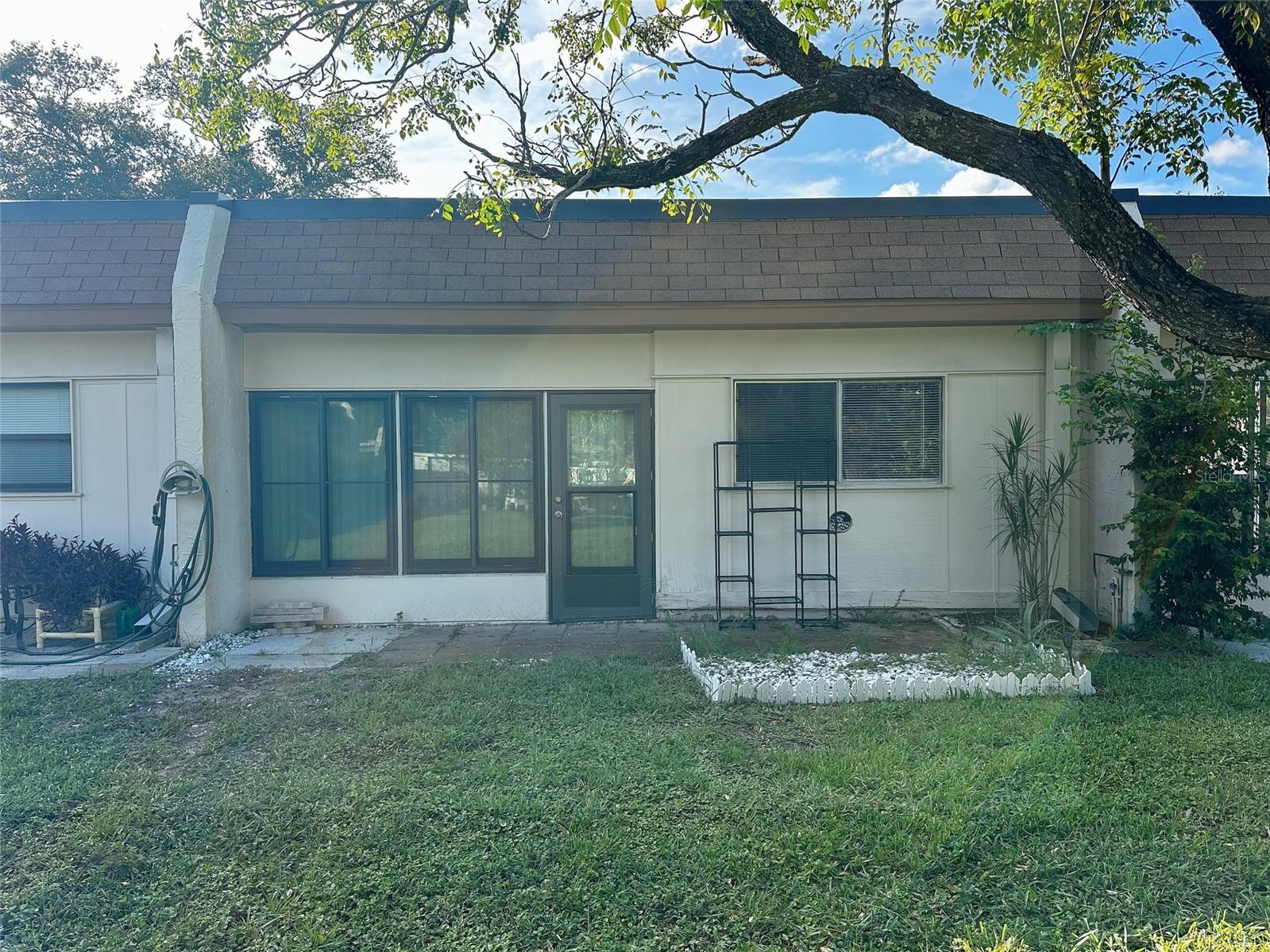 1279 Mission Hills, Clearwater, FL 33759