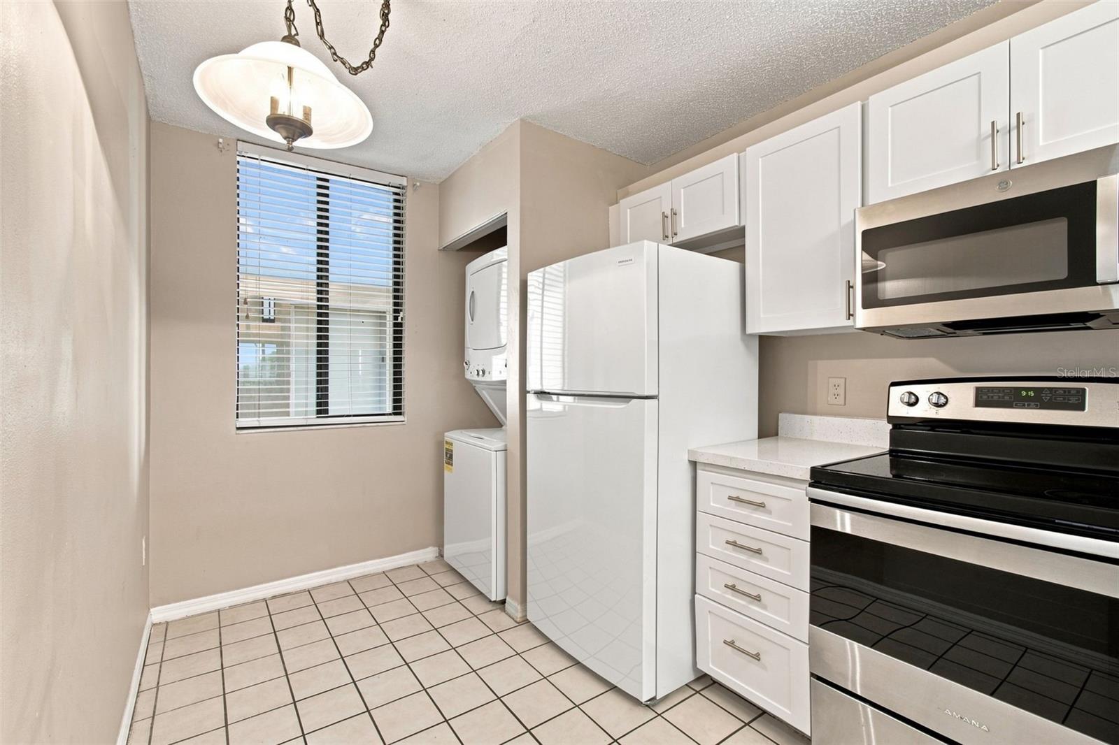 2424 Tampa Bay Unit L404, Tampa, FL 33607