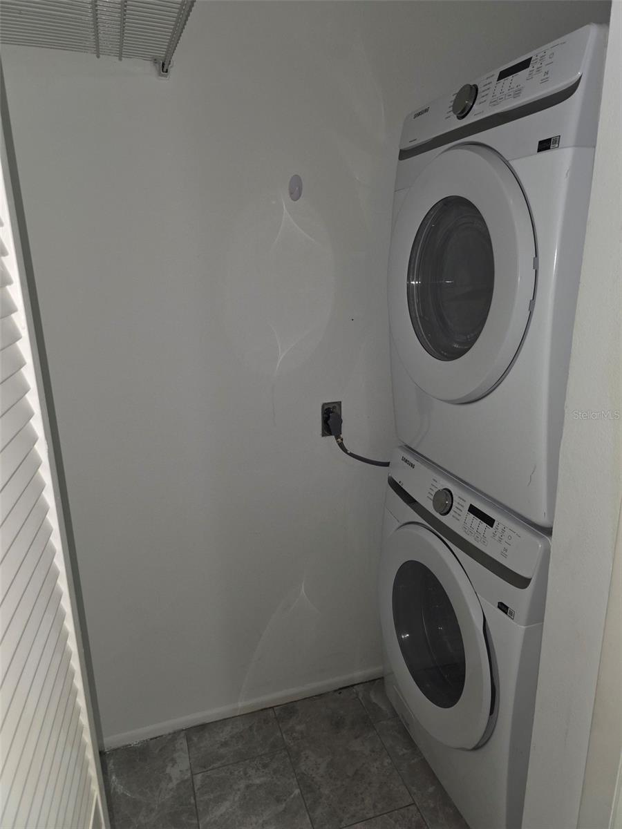 7219 Cloister Unit 202, Sarasota, FL 34231