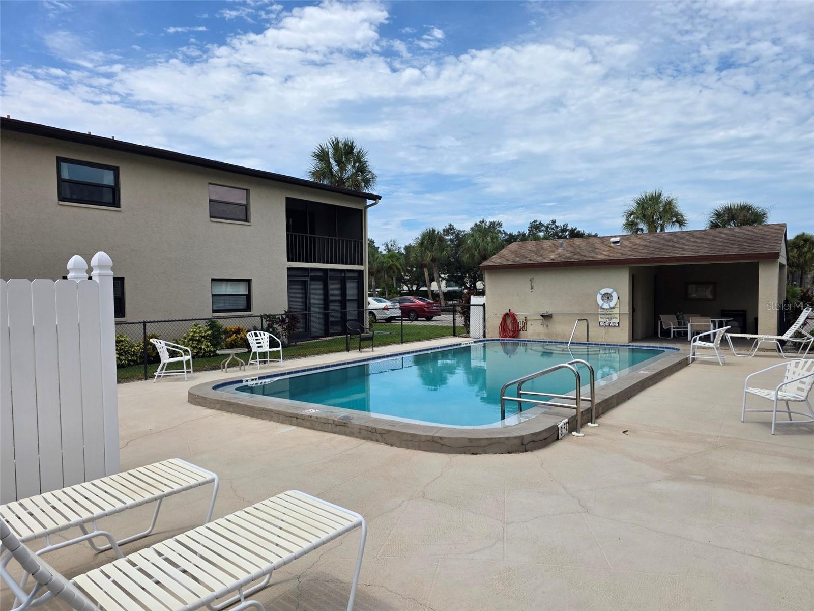 7219 Cloister Unit 202, Sarasota, FL 34231