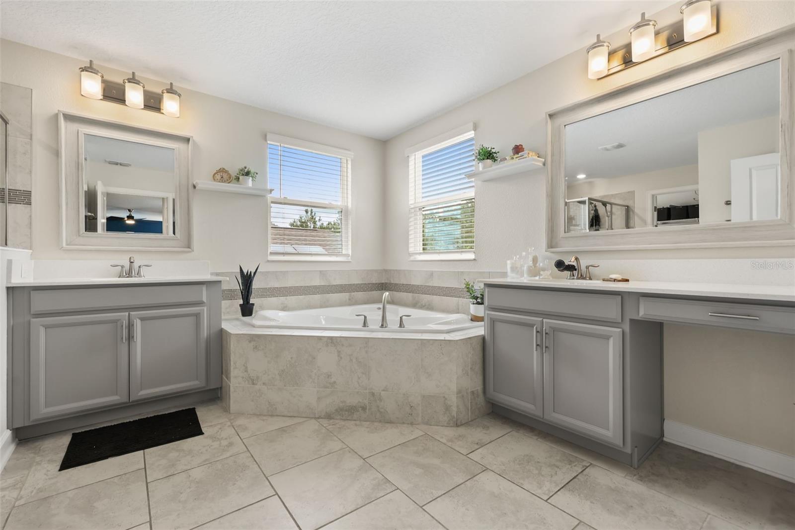 512 Westchester, Davenport, FL 33837