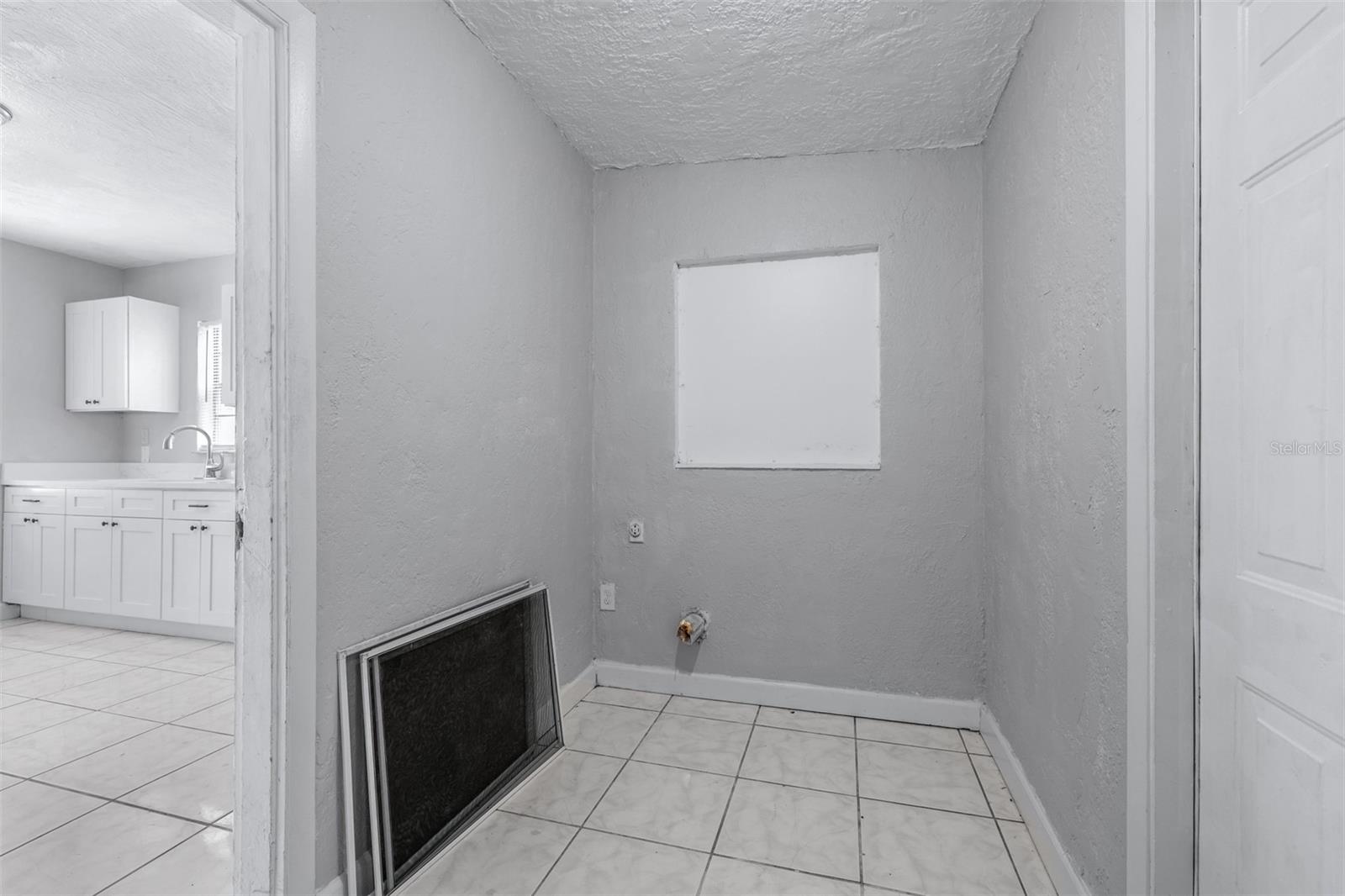 1311 Prescott, St Petersburg, FL 33712
