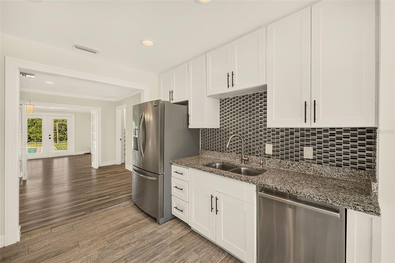 812 Willowbranch, Clearwater, FL 33764