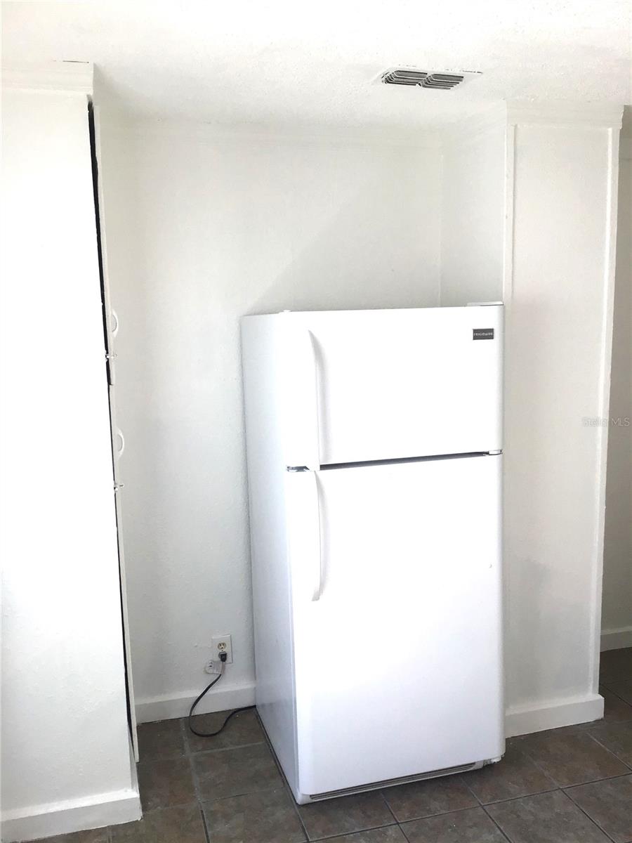 2226 27th, St Petersburg, FL 33712