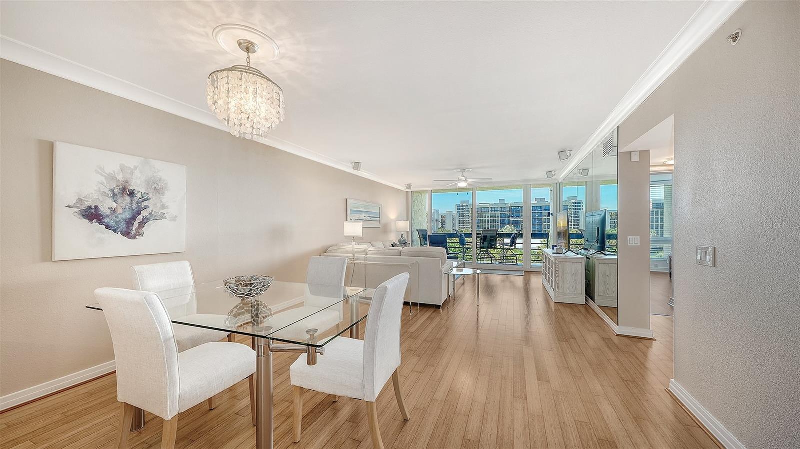 1075 Gulf of Mexico Unit 303, Longboat Key, FL 34228