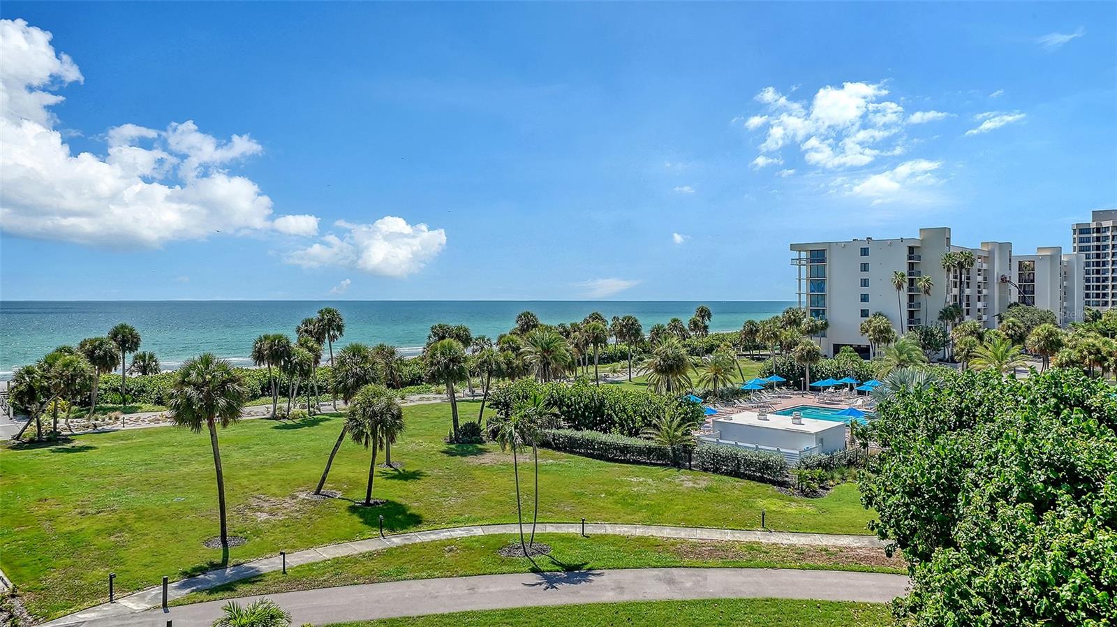 1075 Gulf of Mexico Unit 303, Longboat Key, FL 34228