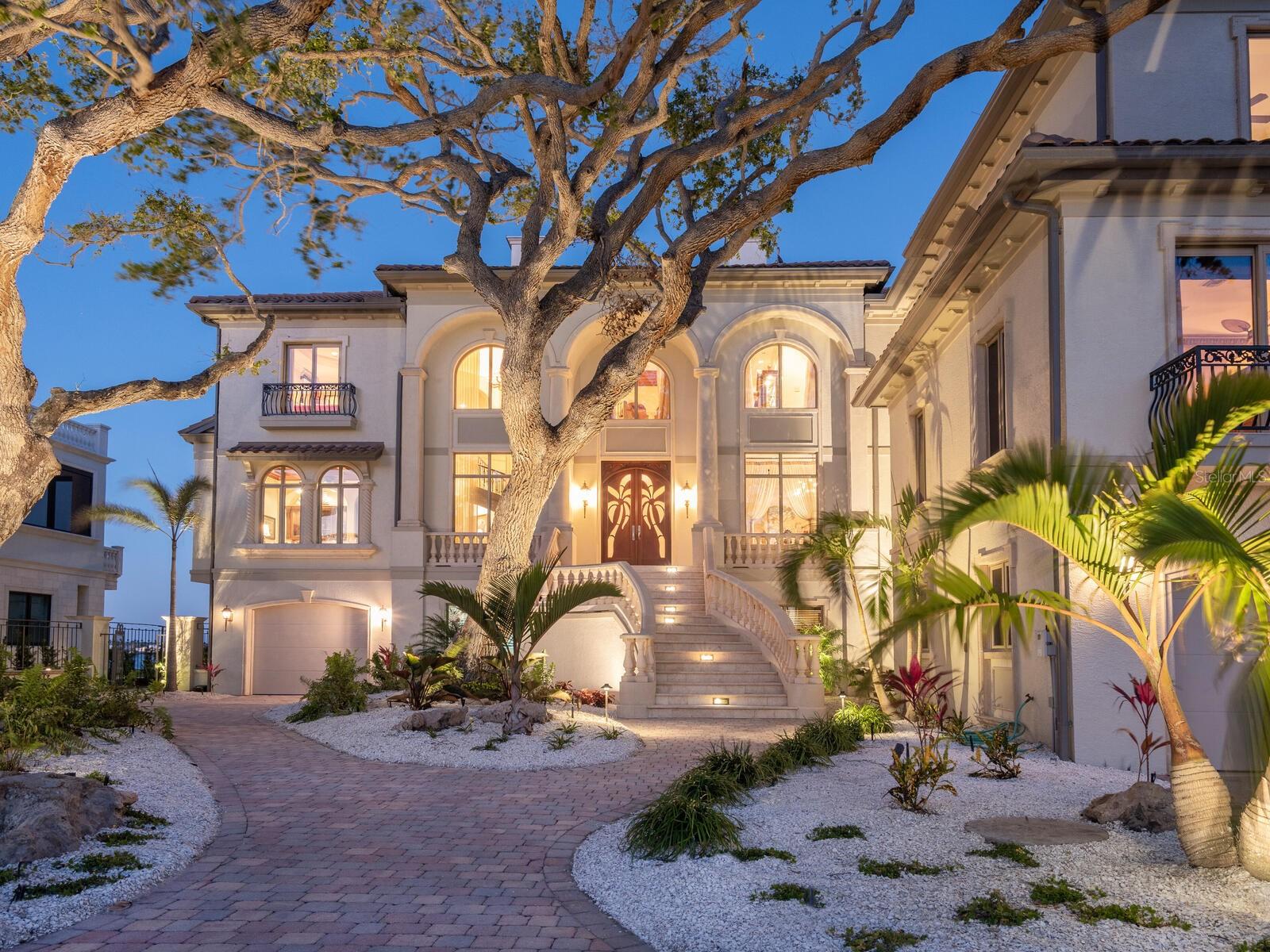 1216 Casey Key, Osprey, FL 34229