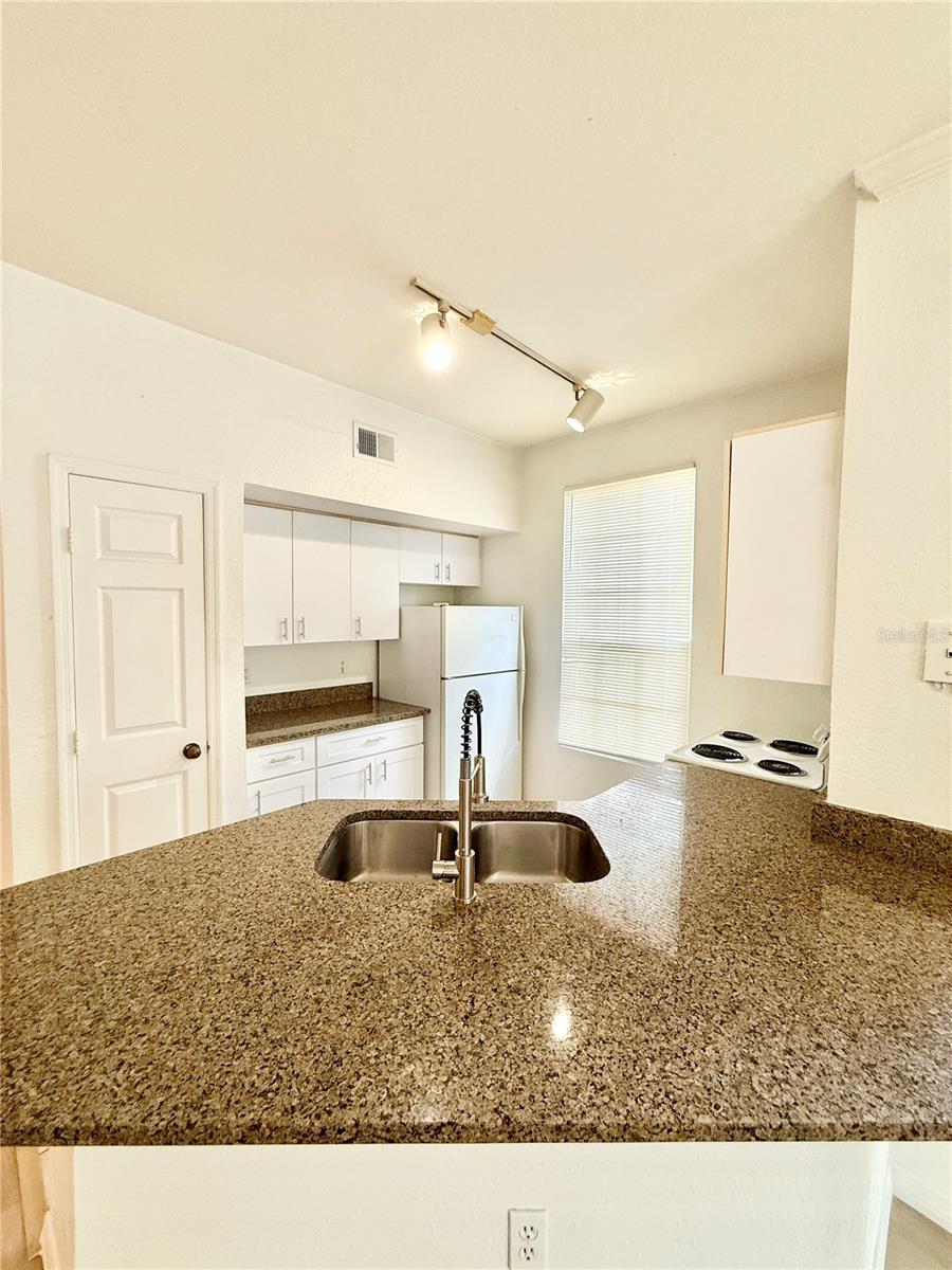 6356 Raleigh Unit 1503, Orlando, FL 32835