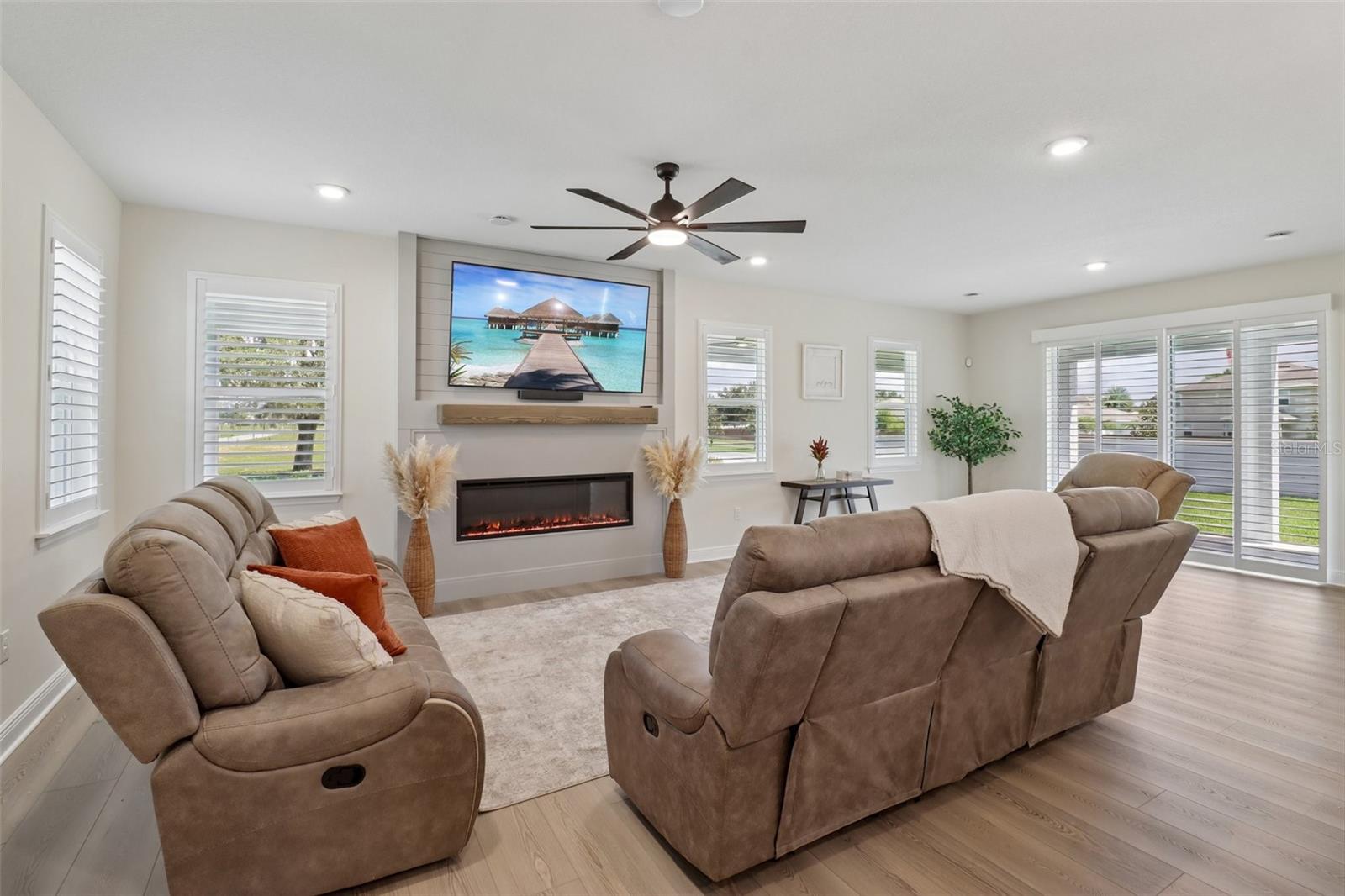 2985 Water Clover, Apopka, FL 32712